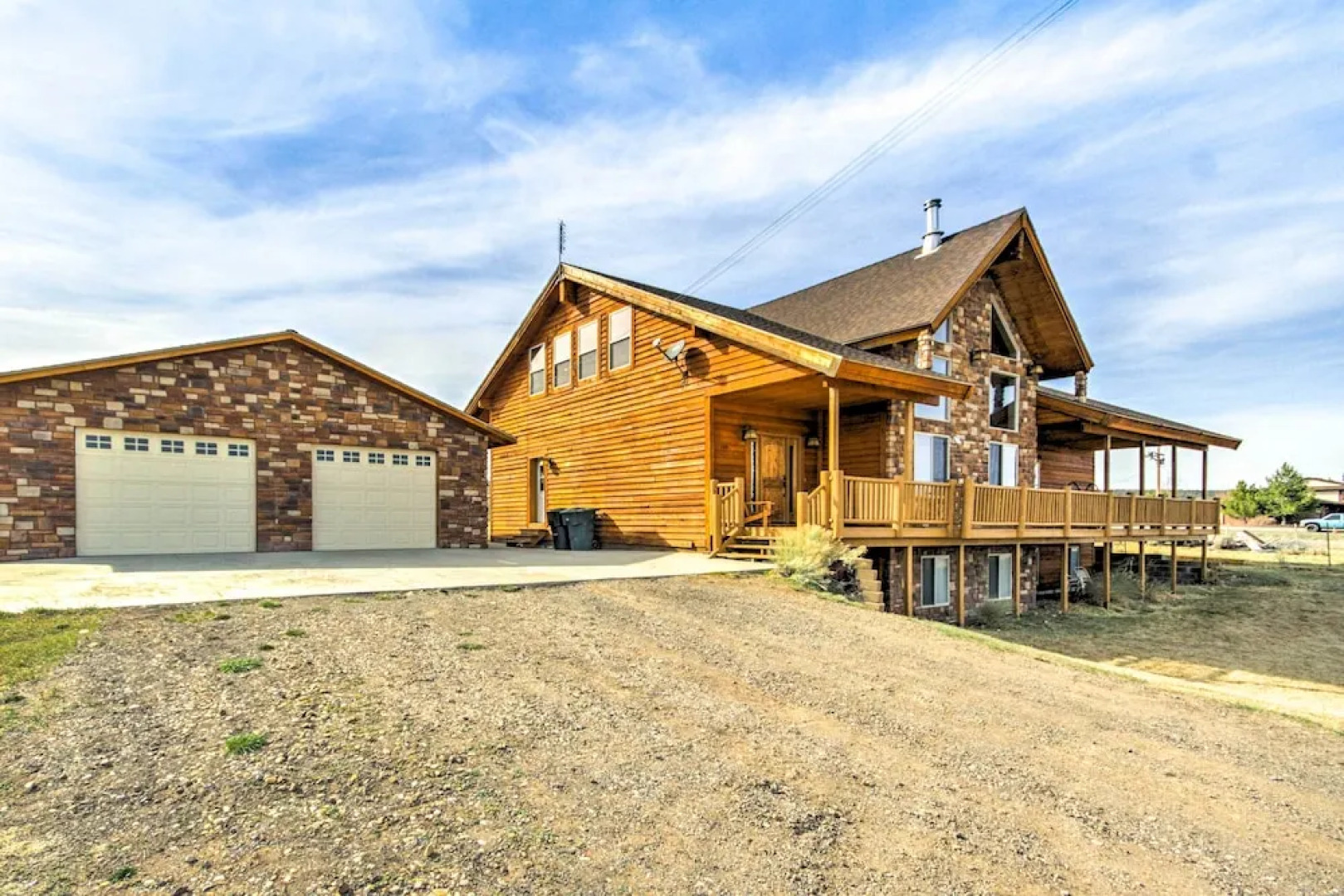 Rustic Bryce Canyon Home w/ Deck on Sevier River!