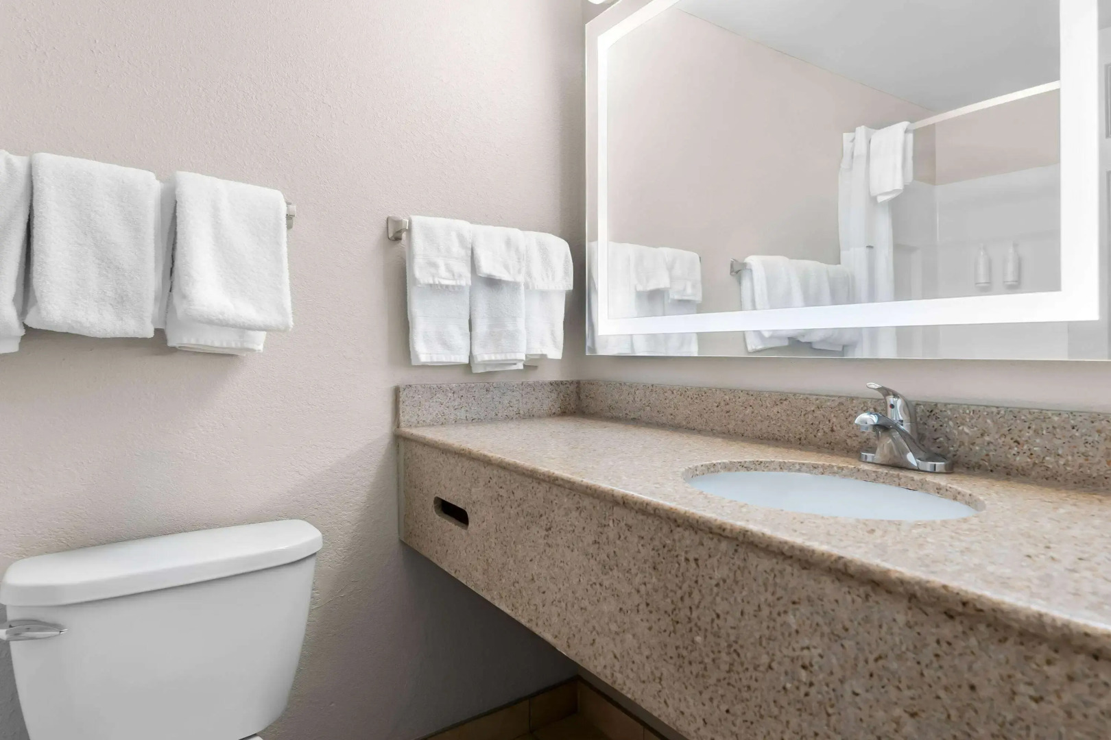 Days Inn by Wyndham Albany SUNY