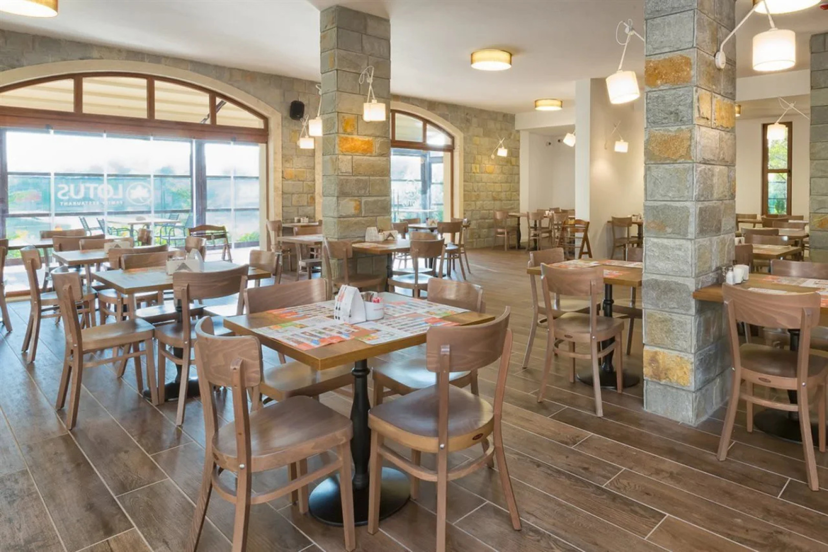 Cascadas Family Resort