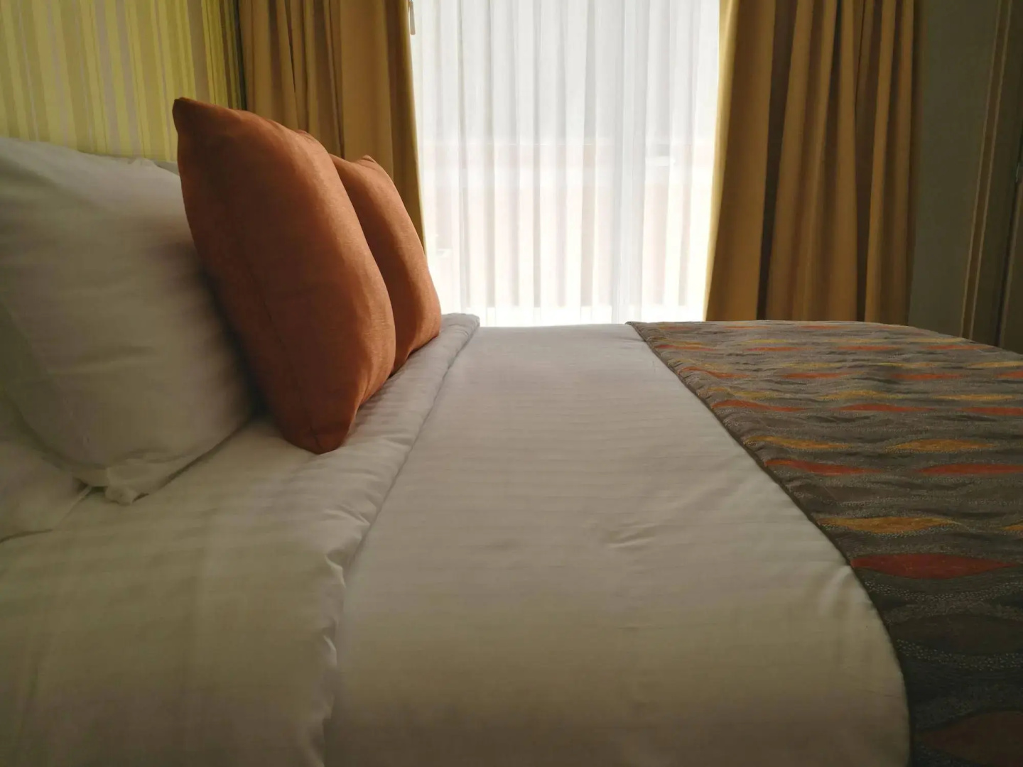 Hotel Plaza Suites