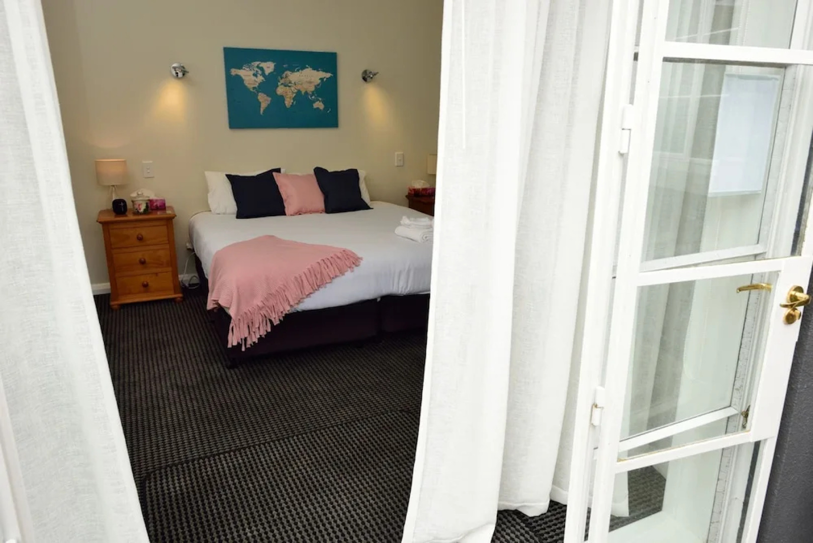 Peaceful and Central Studio in Thames