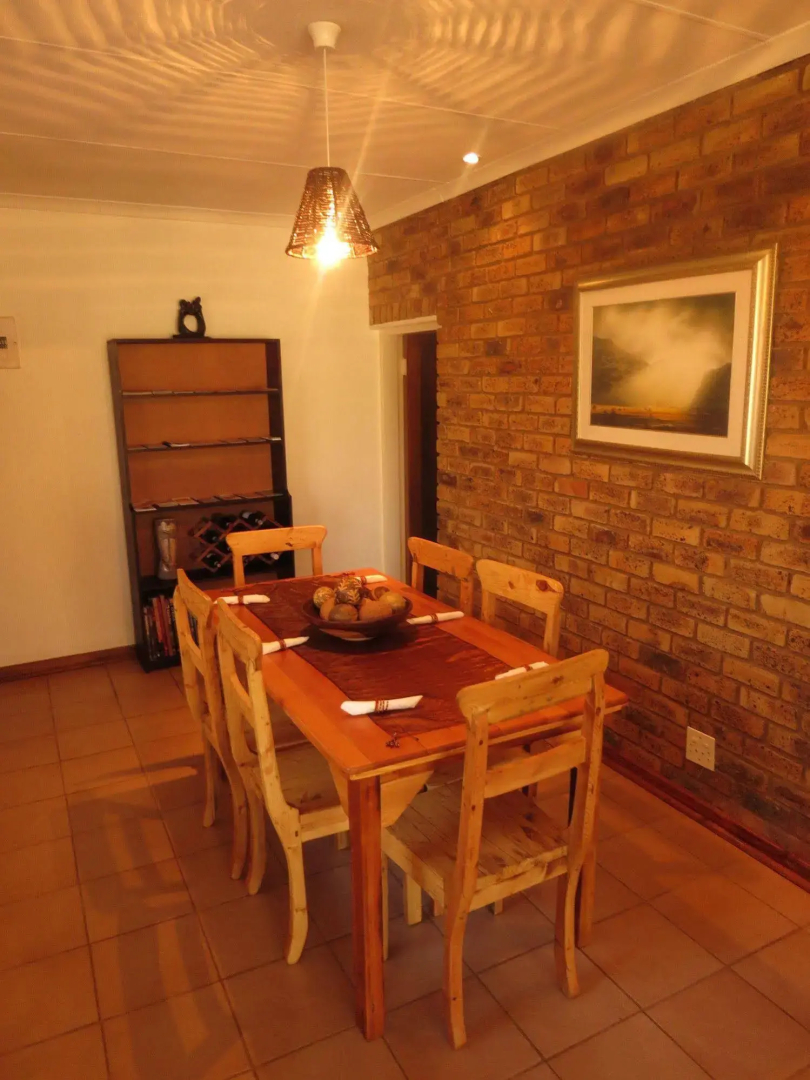 Meerkatplaats Guesthouse and B&B