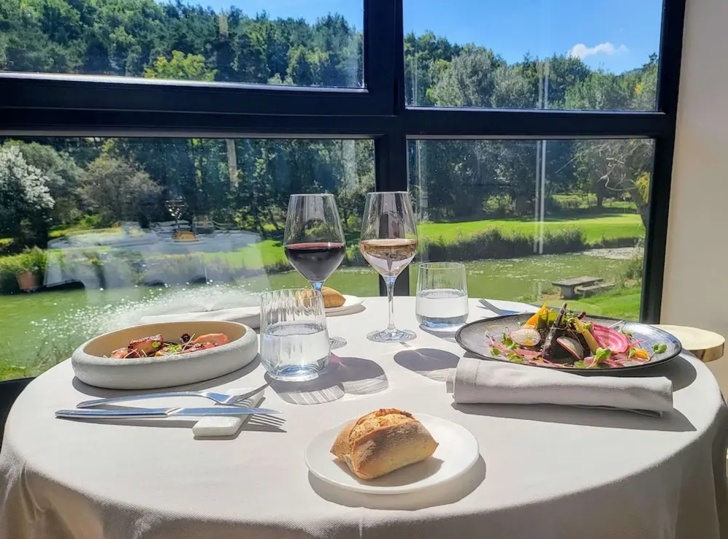 Domaine Ribiera, Hotel 5 Etoiles, SPA & Golf - Forcalquier