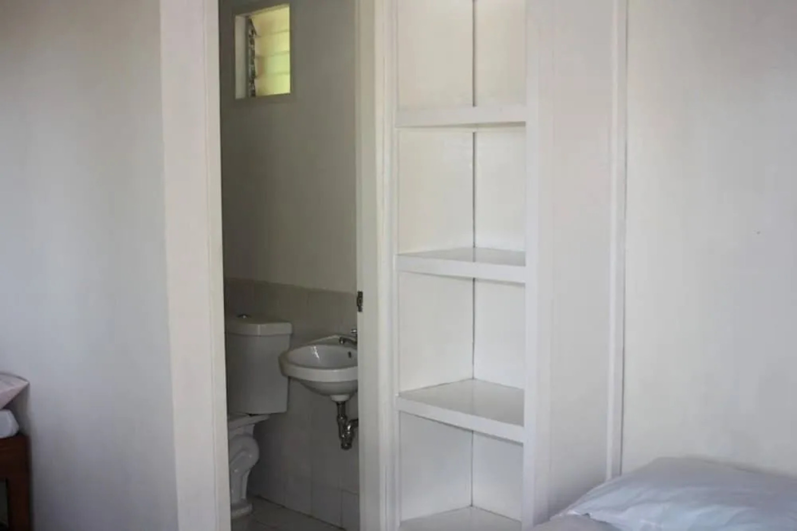 Margarett Island Peak Resort