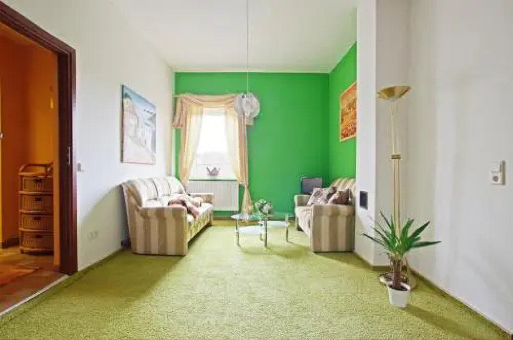 3 Private Rooms, 4 Persons (5403)