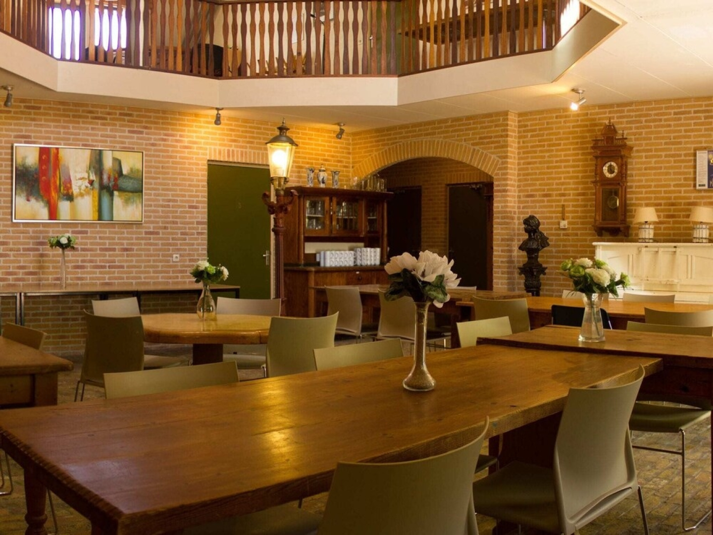 Luxury Mansion near Sea in Pingjum