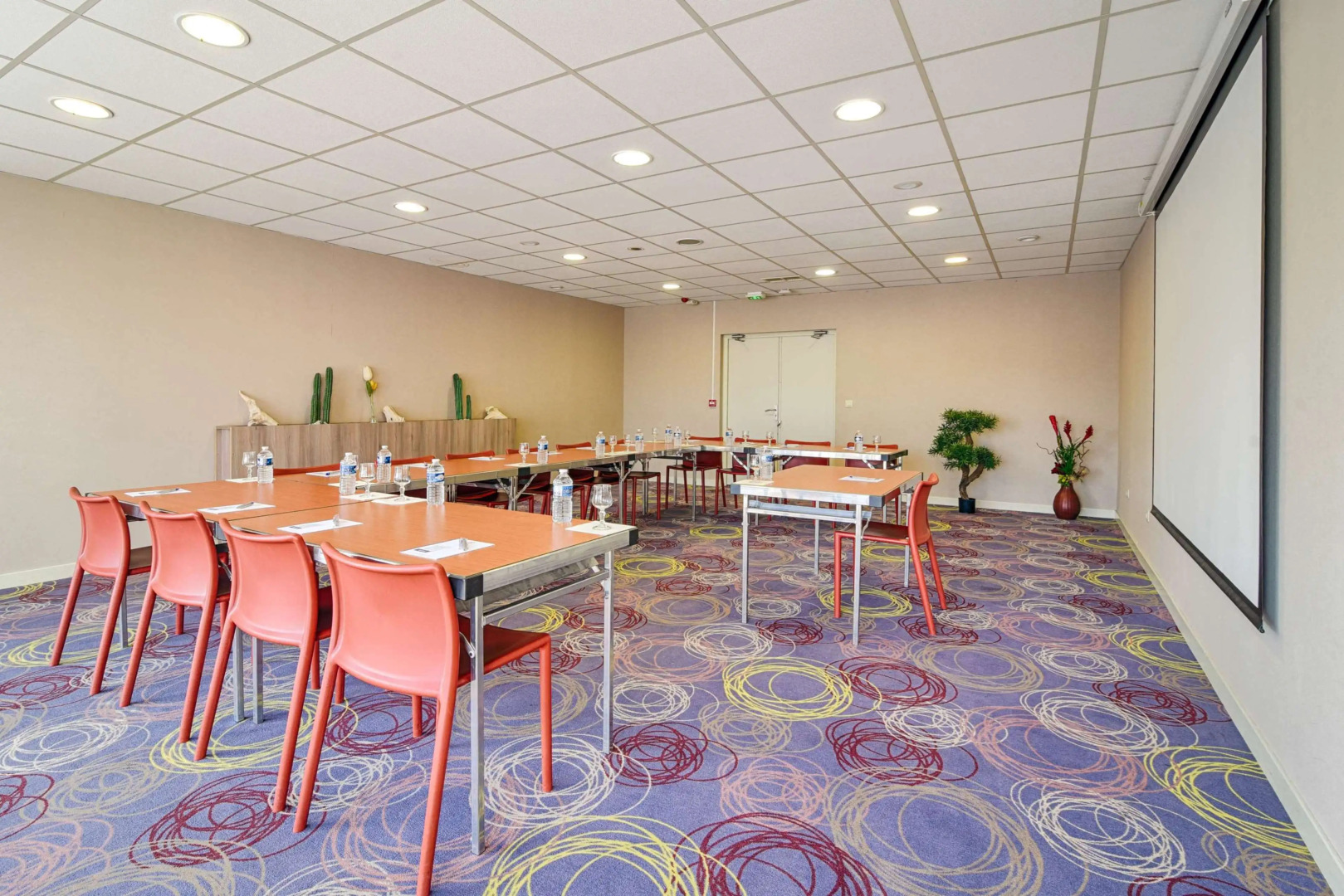 Hôtel Kyriad Lyon Est