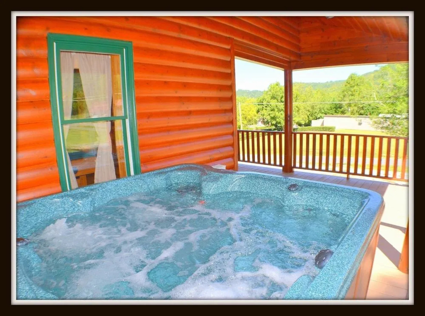 Little Sugar Camp 3 Bedroom Cabin by RedAwning