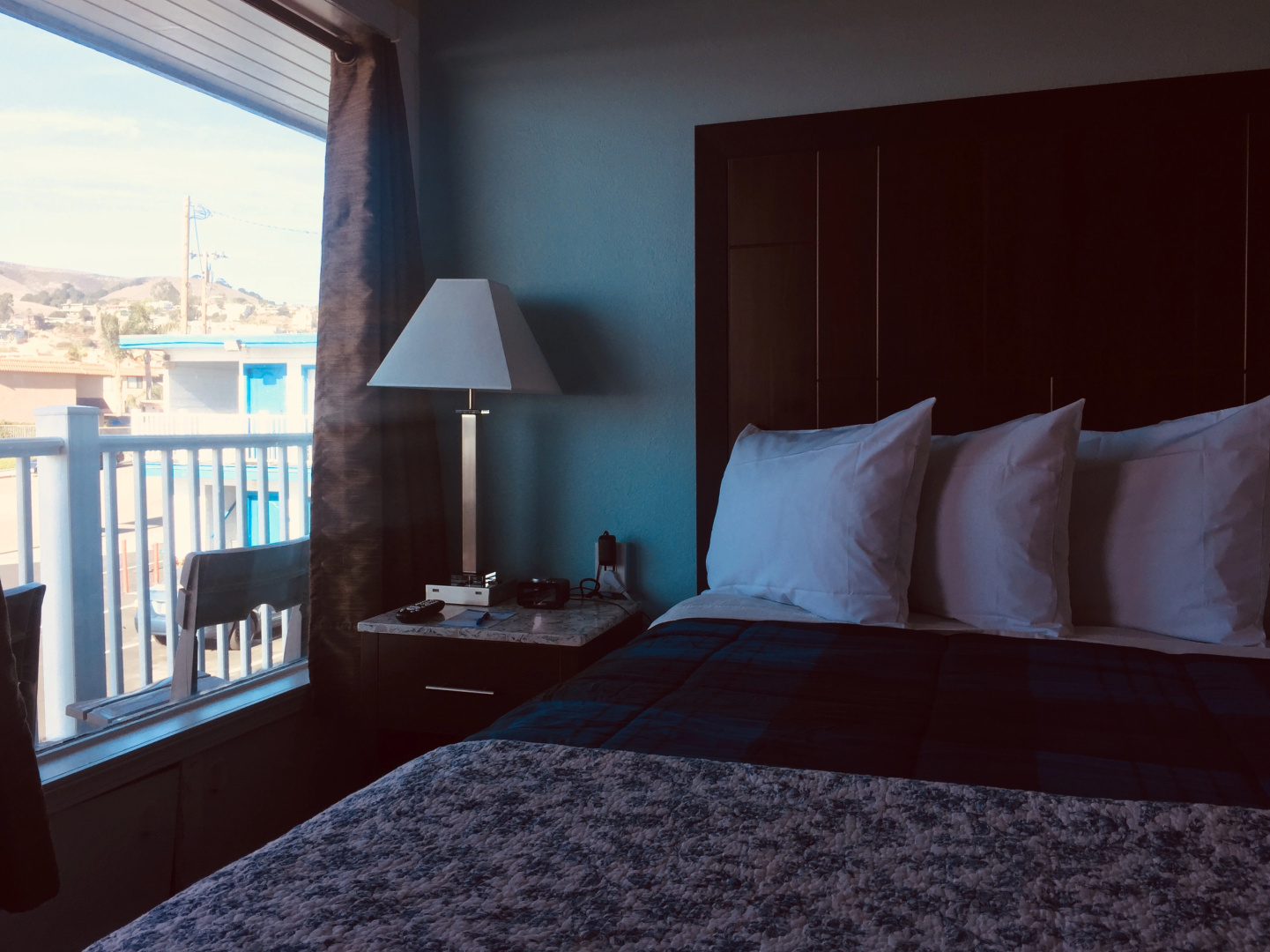 Dolphin Cove Motel