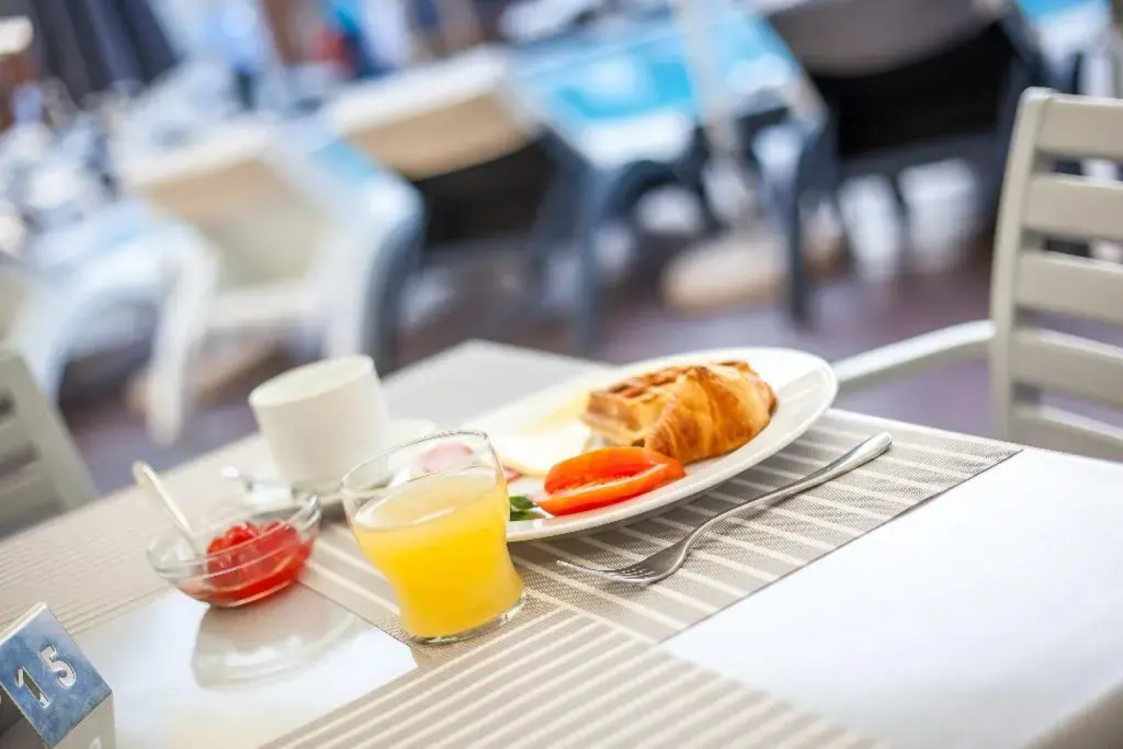 Sunny Days Hotel