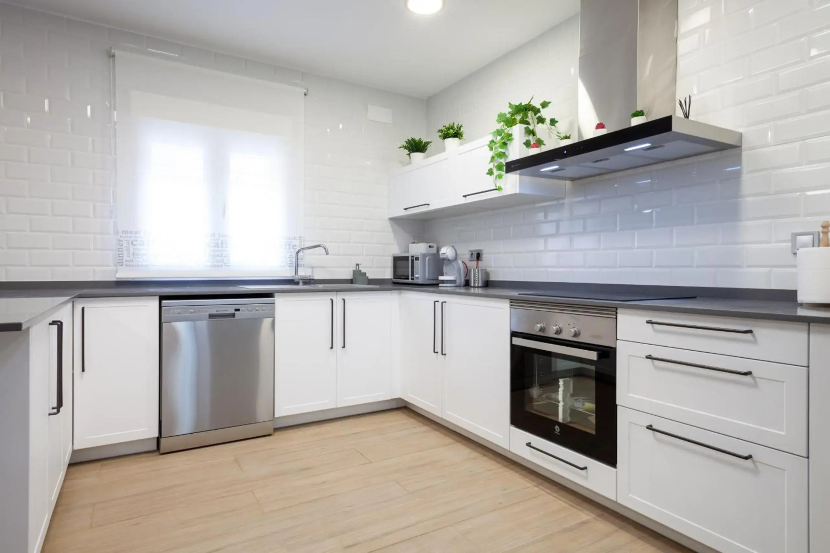 Casa grande en Bullas con piscina, jacuzzi y sala de juegos