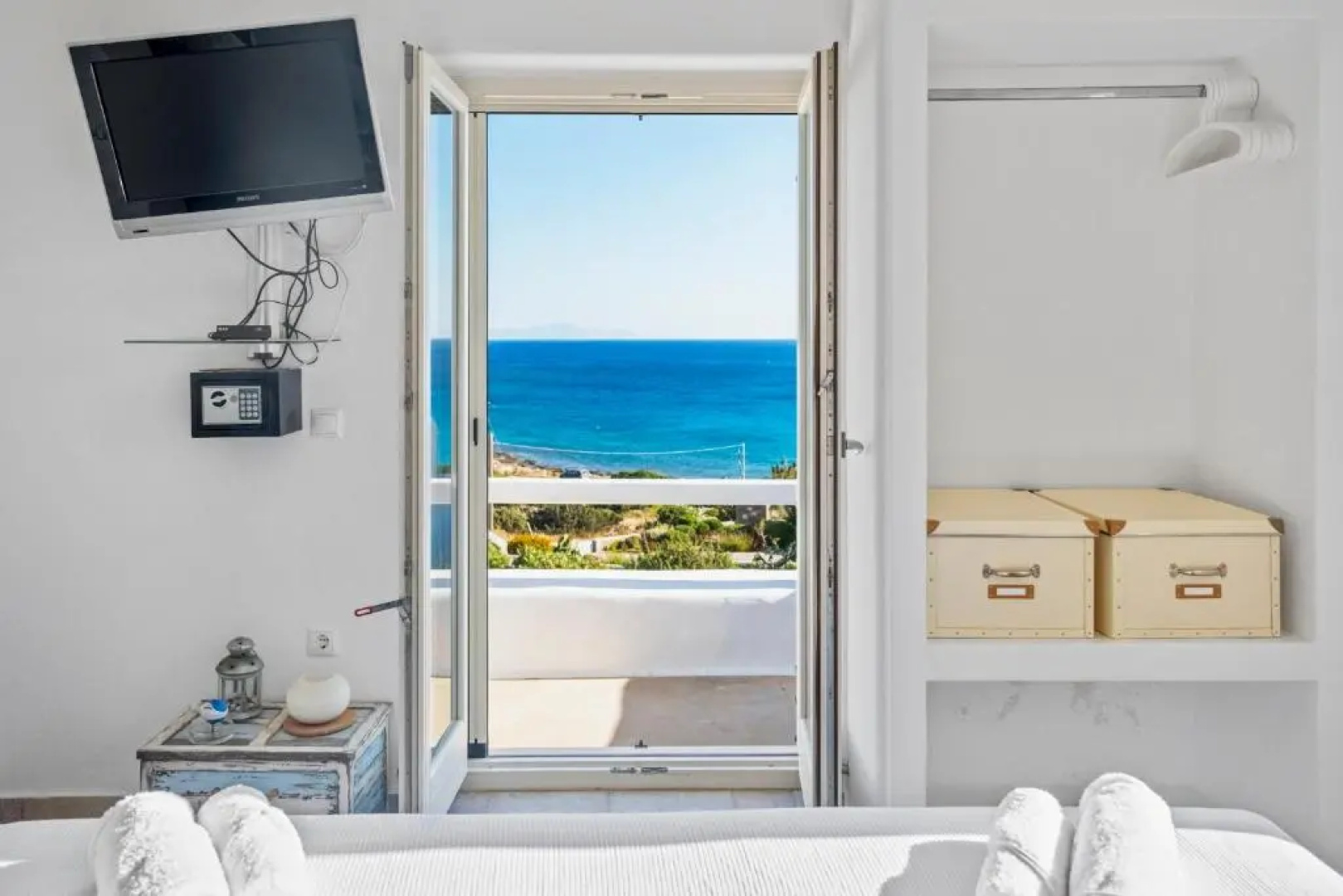Studio with Seaview at Faragas