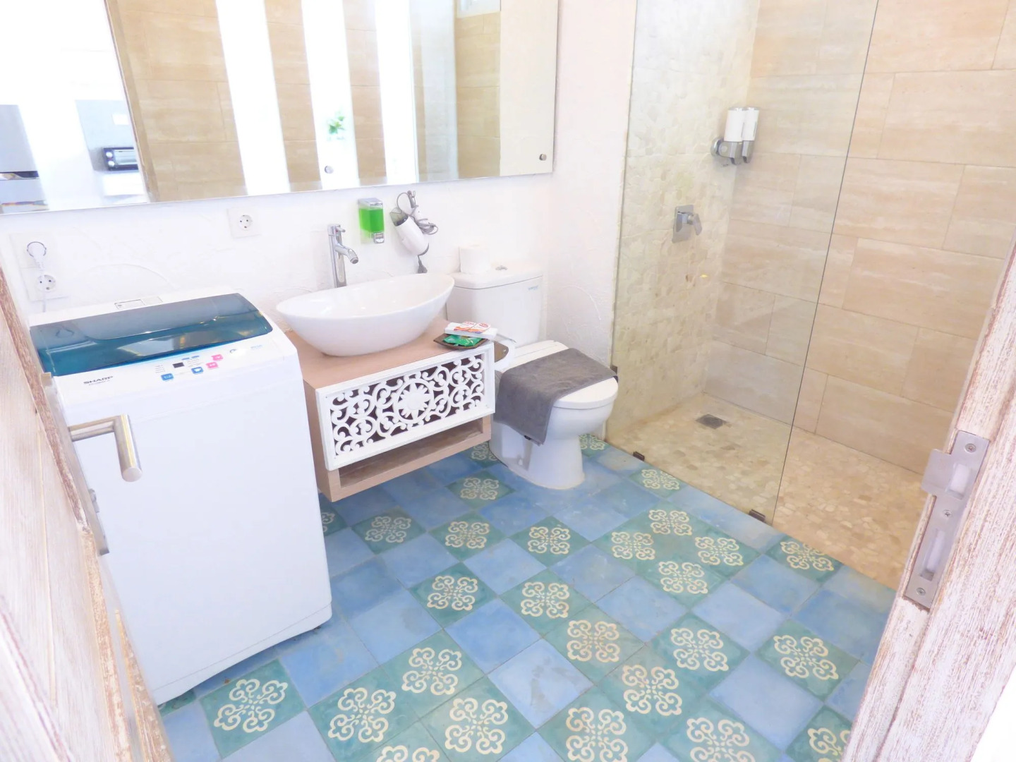 Green Studio Apartment Sanur
