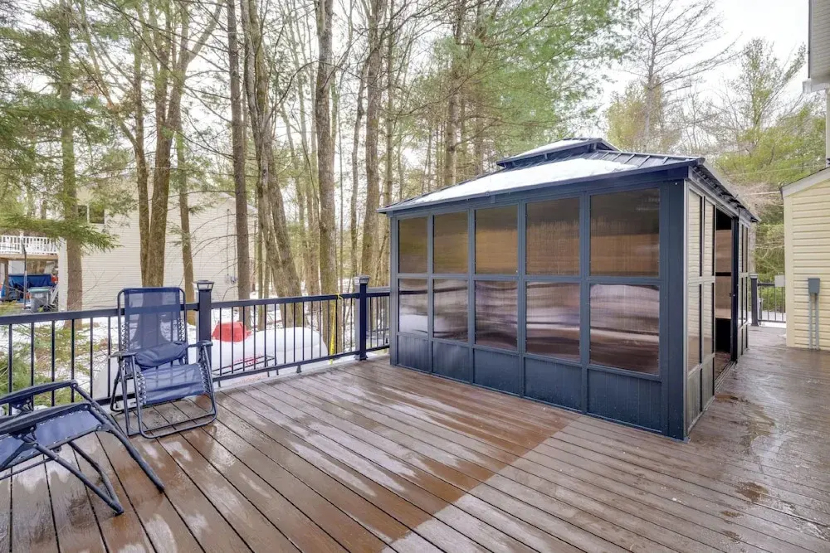 Gorgeous Pocono Summit Retreat w/ Deck & Hot Tub!