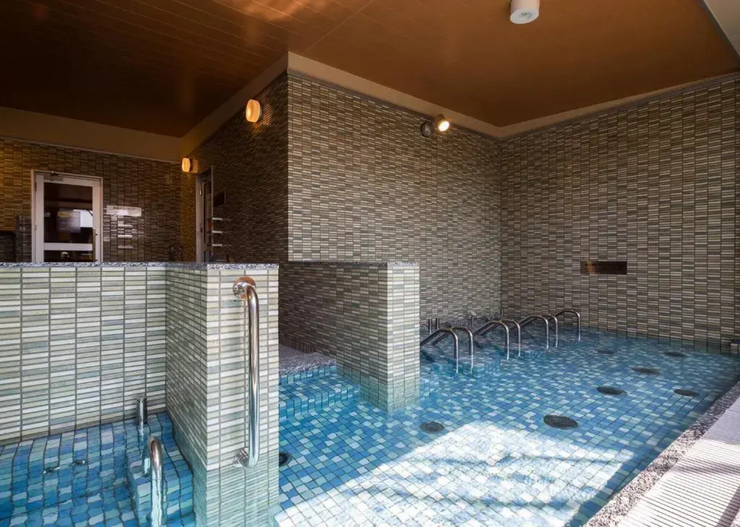 Manten no Yu Michi no Yado