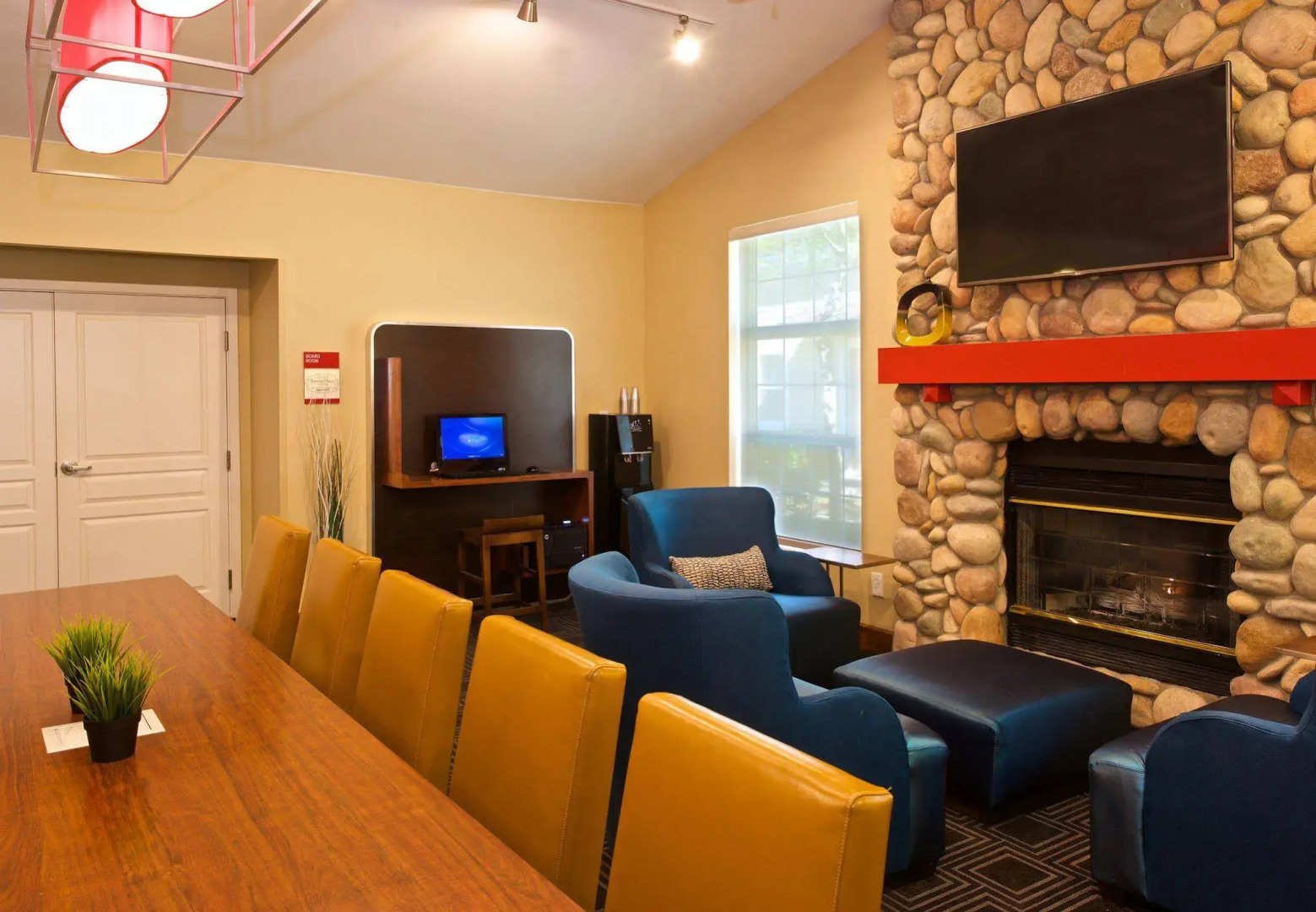 Towneplace Suites By Marriott Seattle Southcenter