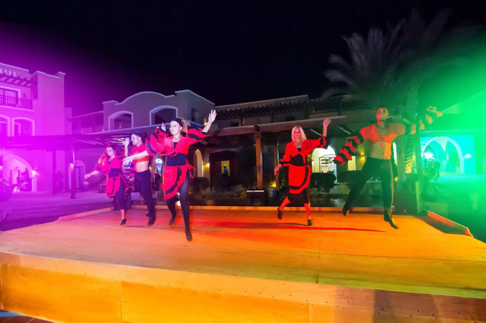 Sol Y Mar Dar El Madina