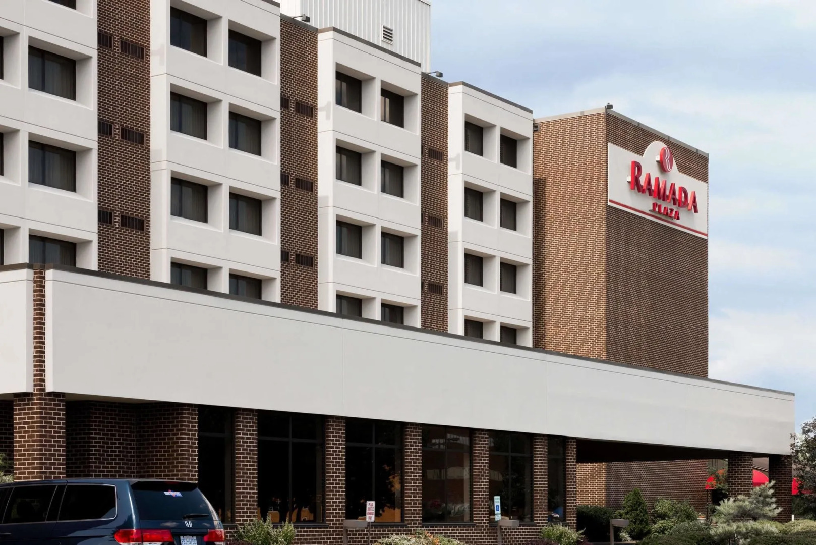 Ramada Plaza Hotel Hagerstown
