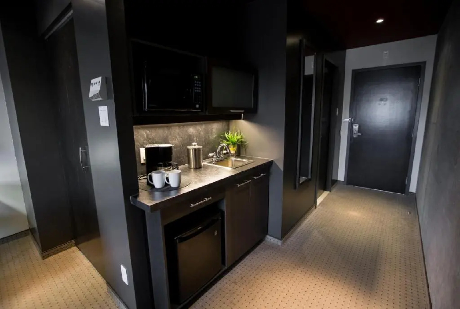 Grand Times Hotel Quebec City Airport