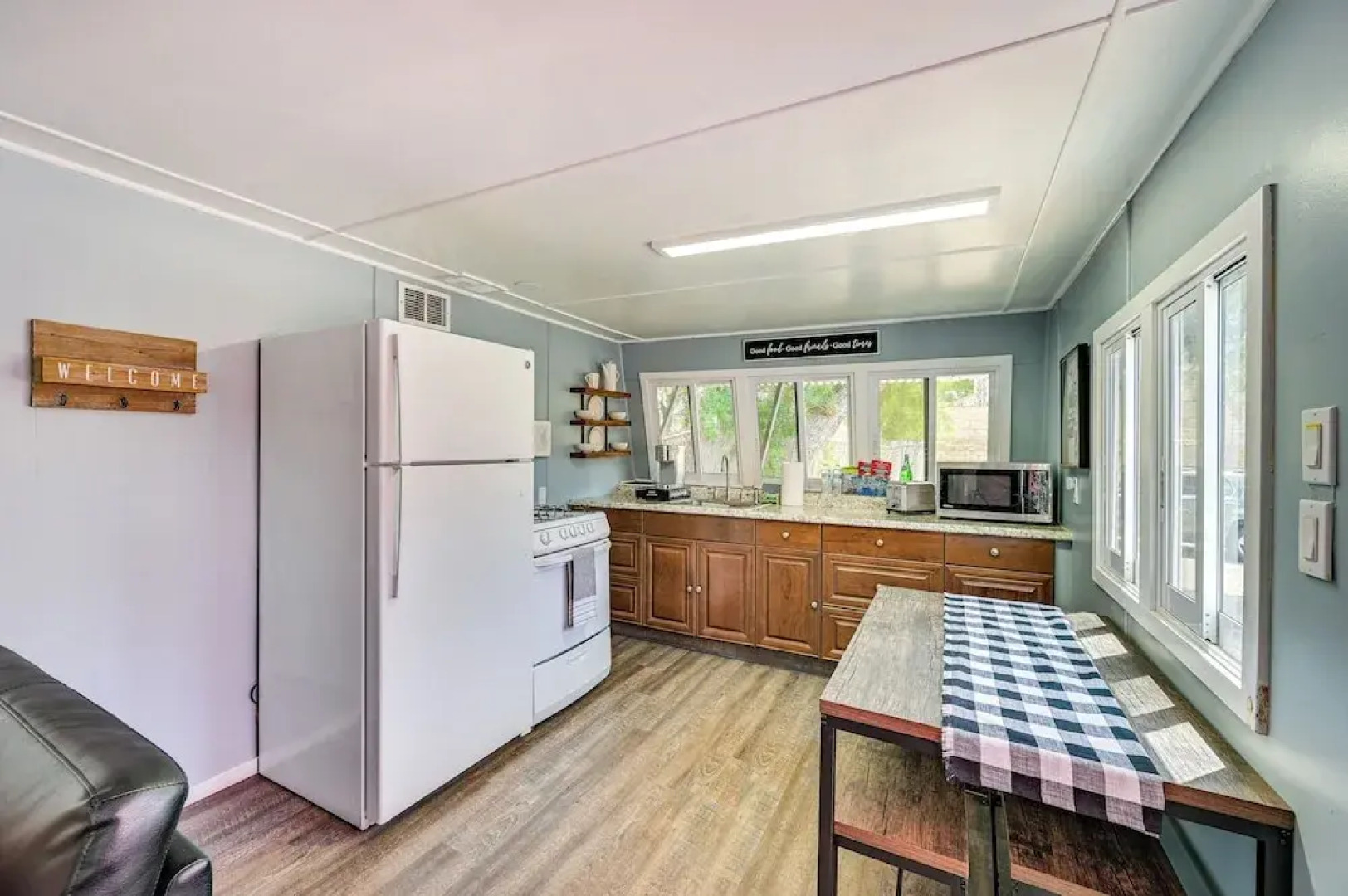 Low-key Poway Home ~ 20 Mi to La Jolla & San Diego