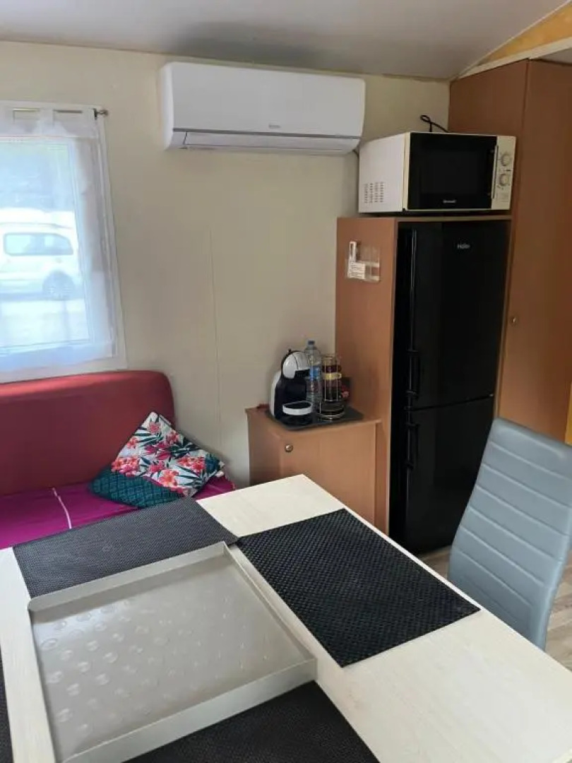 Mobilhomme bungalow 6 personnes villeneuve loubet marina baie des anges
