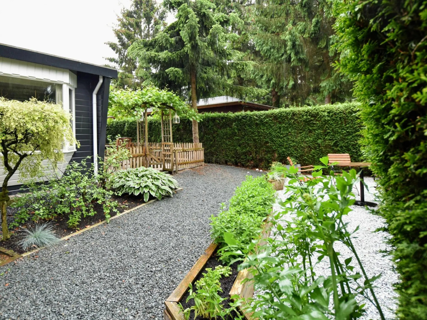 Chalet With Private Garden and Terraces