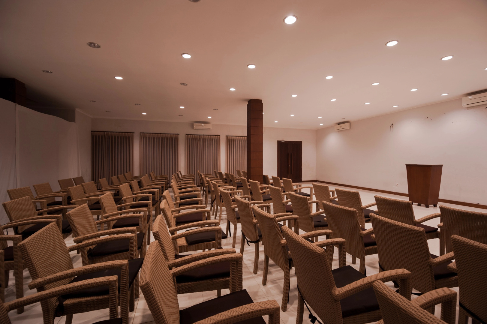 Surya Kencana Seaside Hotel