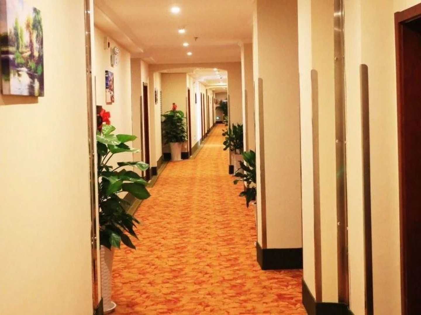 GreenTree Inn Anhui Lu'an Mozitan Road Yiwu Small Commodity Market Business Hotel