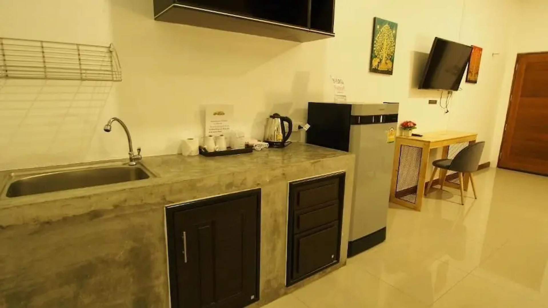 Paradise Land Resort