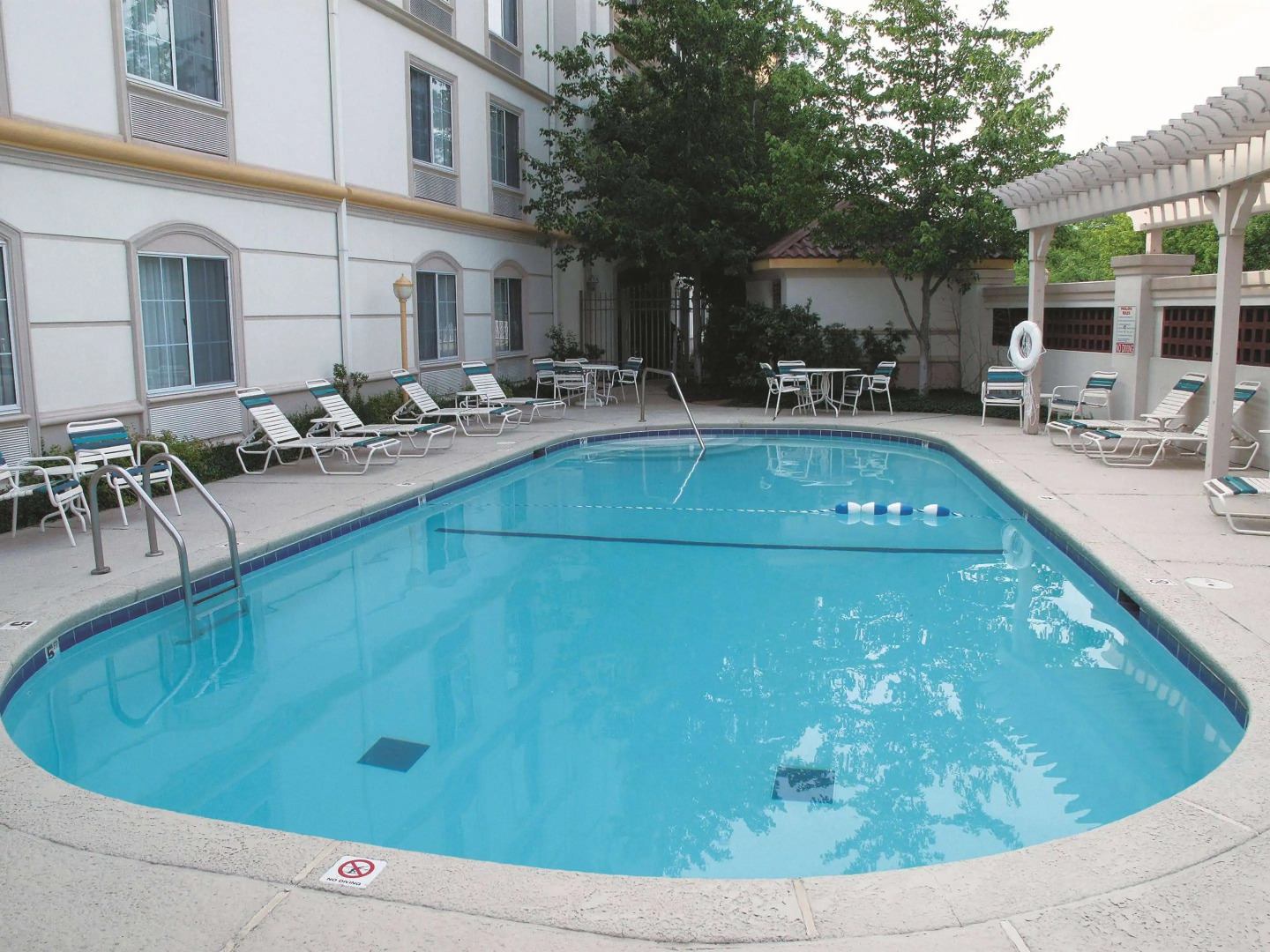 La Quinta Inn & Suites by Wyndham St. Louis Westport