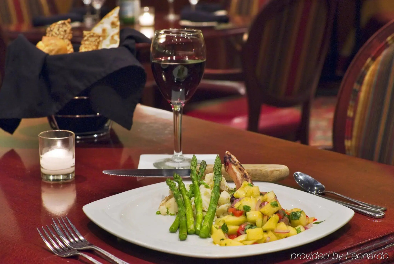 DoubleTree by Hilton Dayton Fairborn