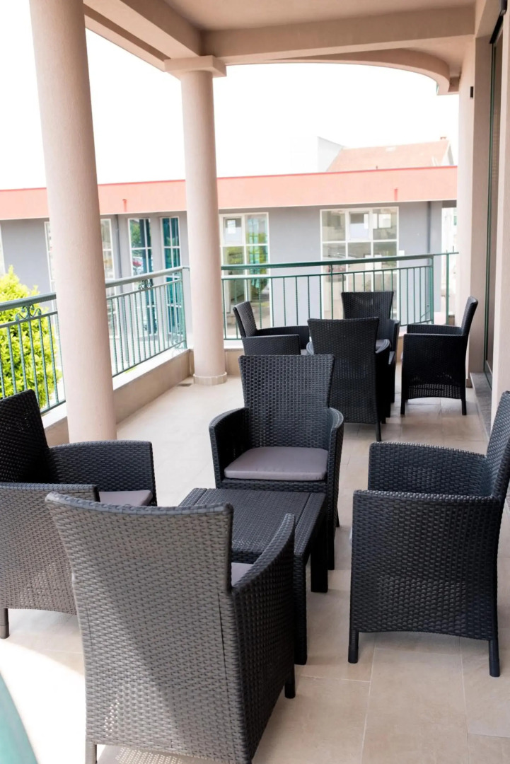 IPN APARTMENTs -MOTEL