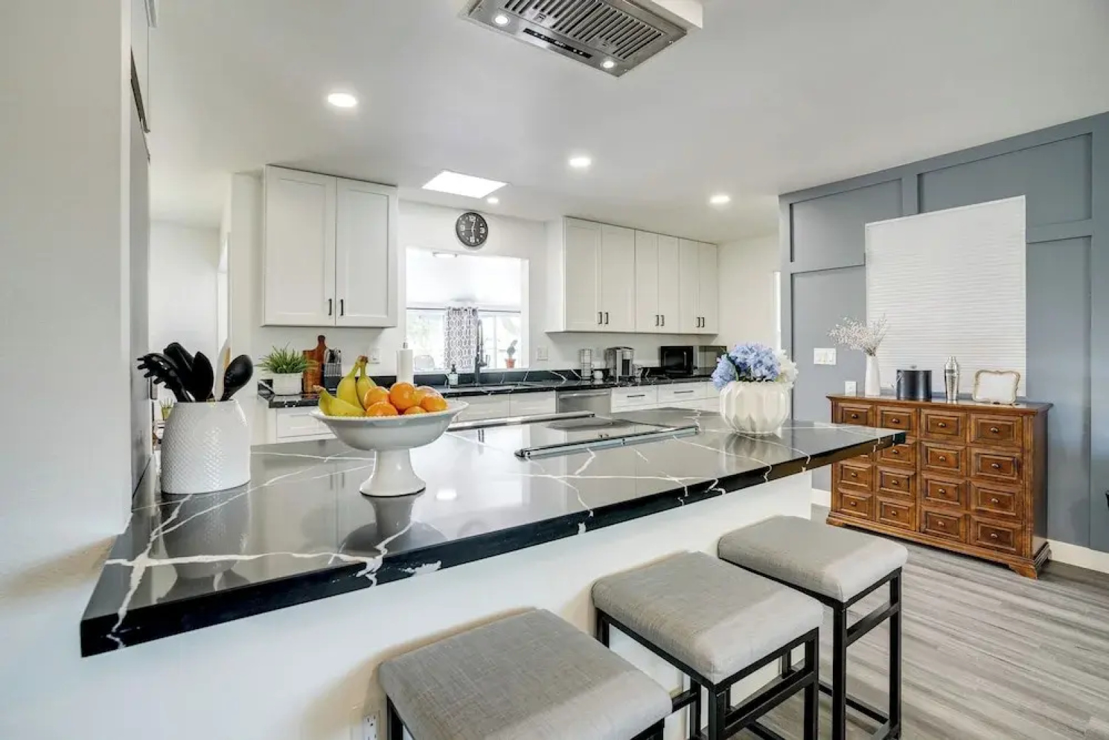 Luxury Golf Course Retreat in Sun City!