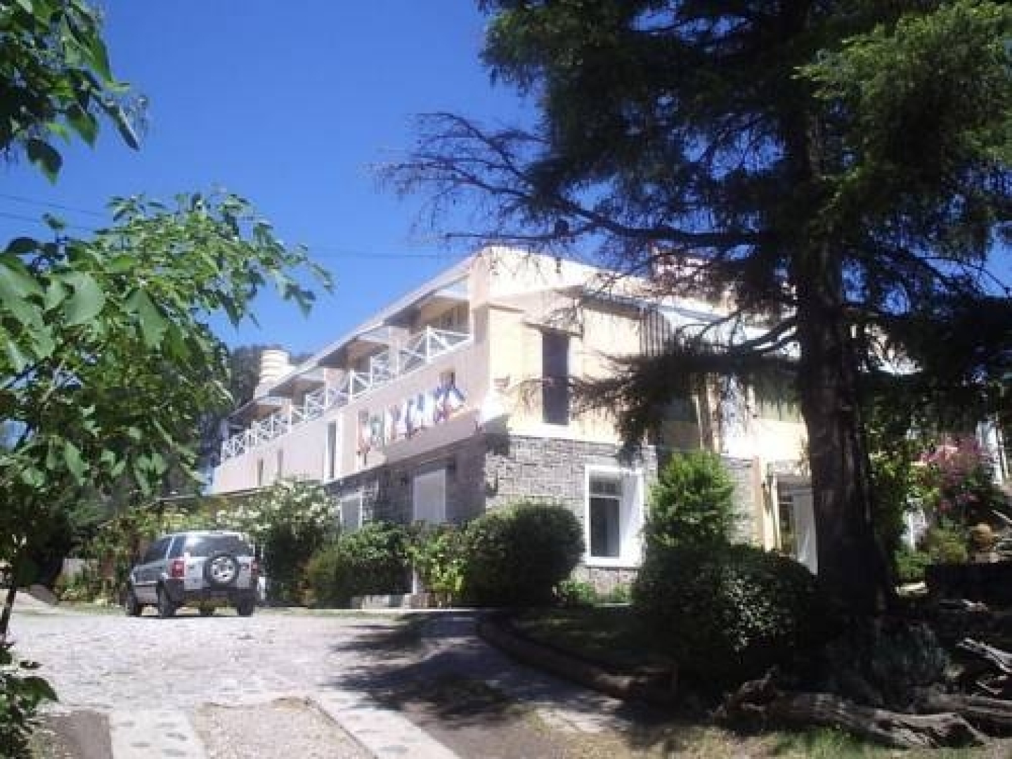 Cerro Uritorco Hotel