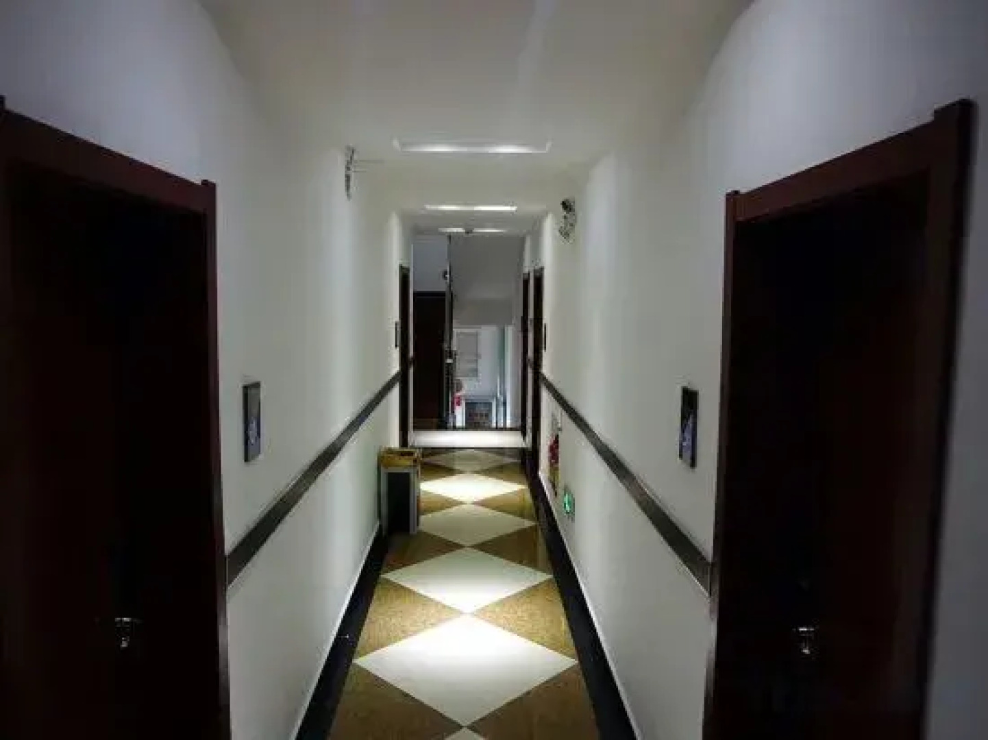 Qicai Yunshang Hotel