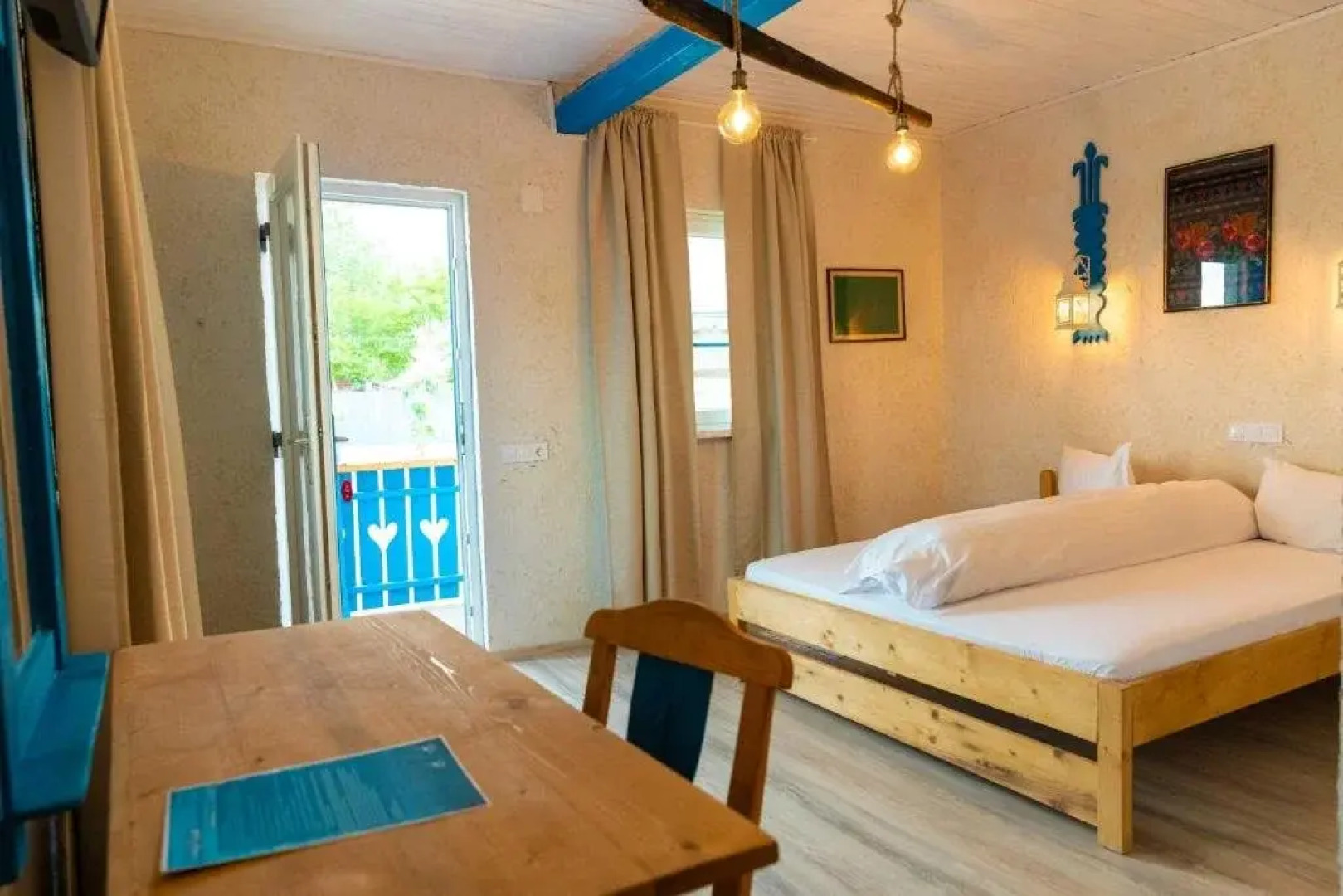 NENA  ART RESORT Dunavatul de Jos