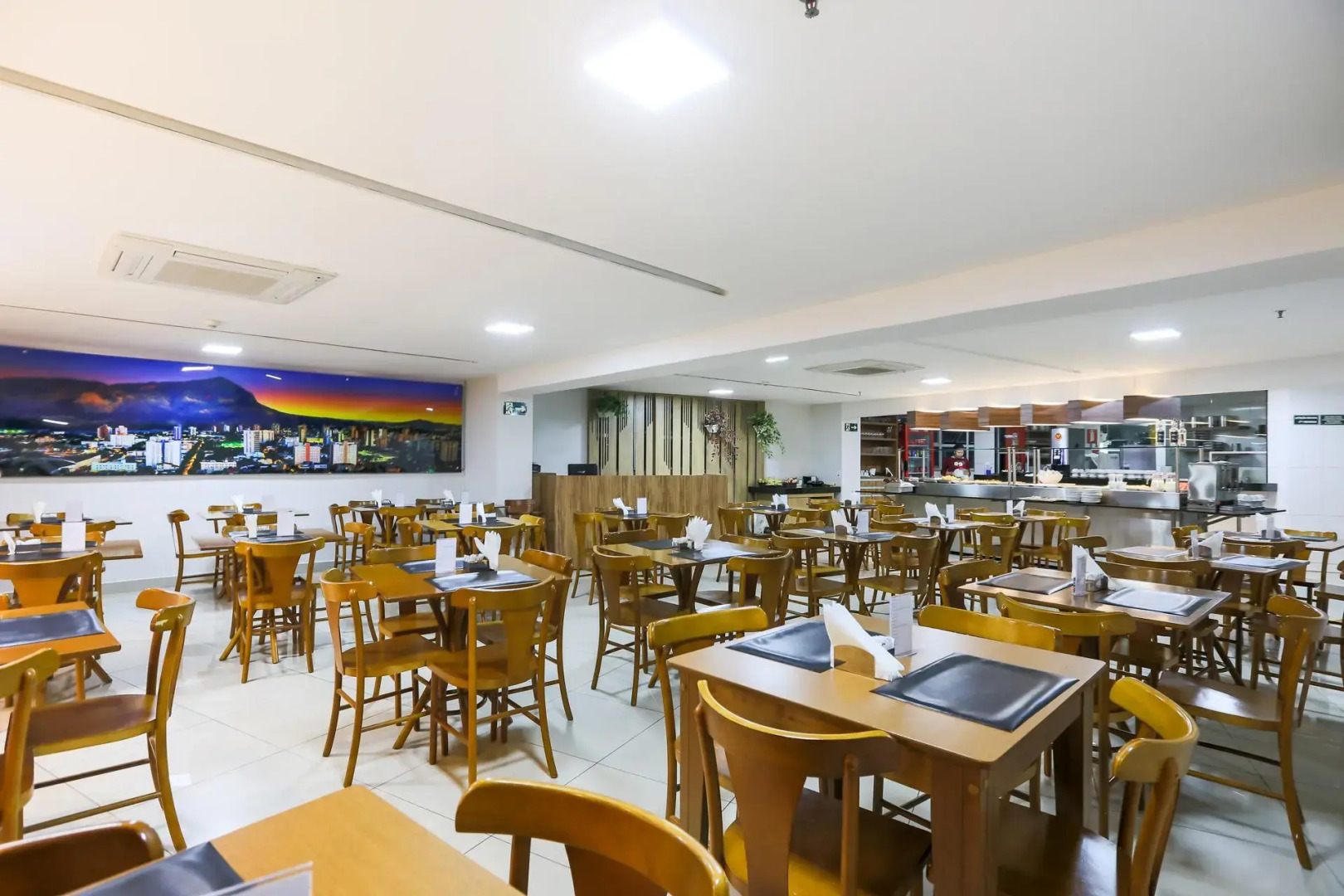 San Diego Suites Governador Valadares