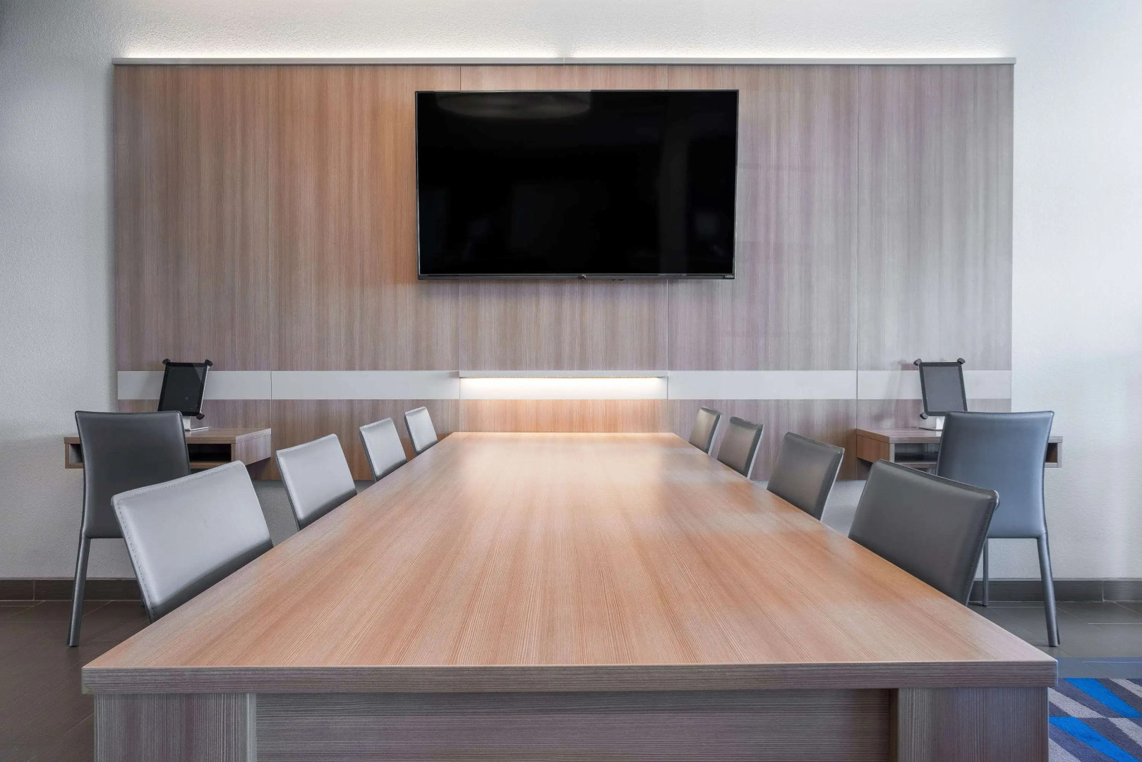 Microtel Inn & Suites By Wyndham Moorhead Fargo Area