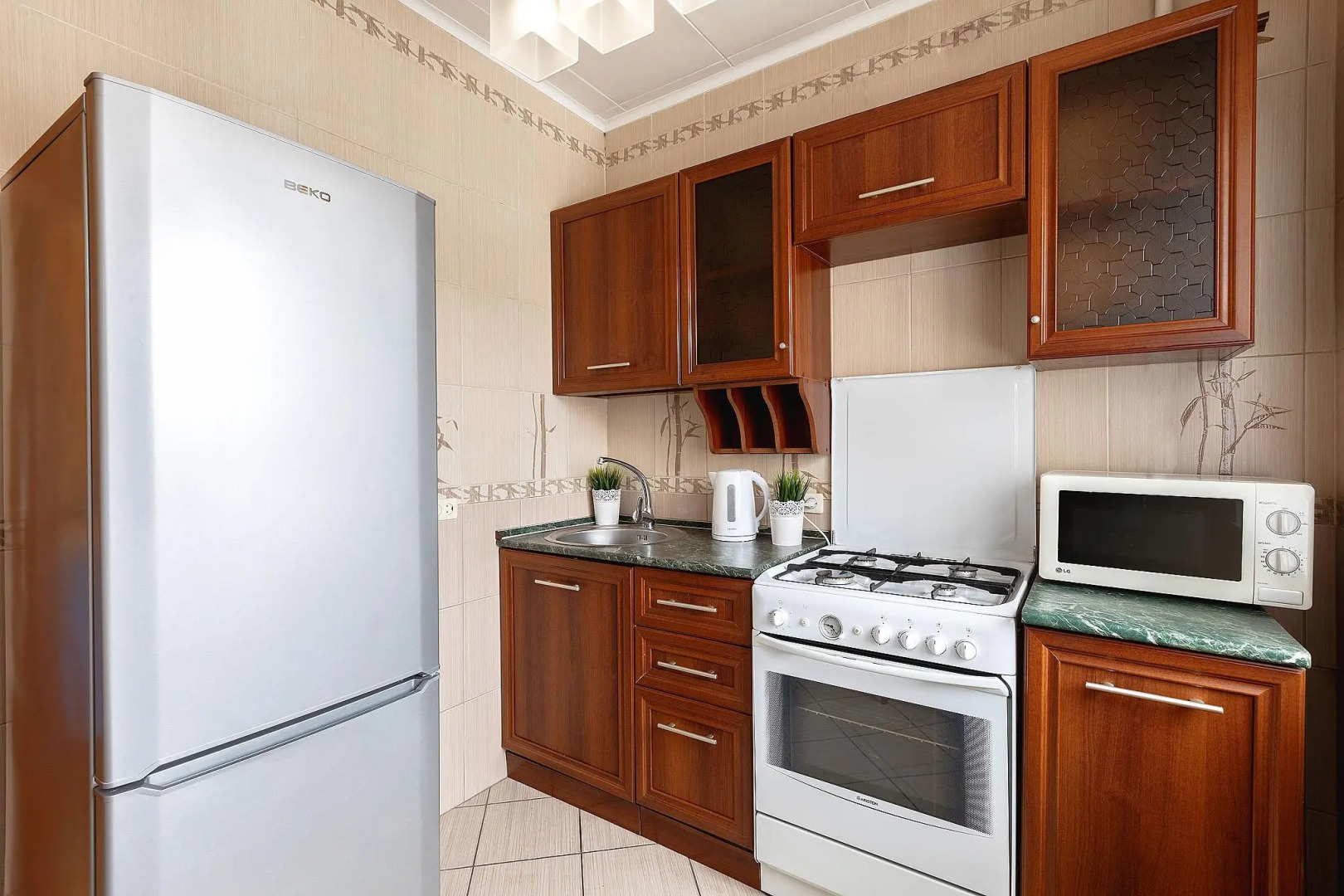 Аврора на улице Красная 5