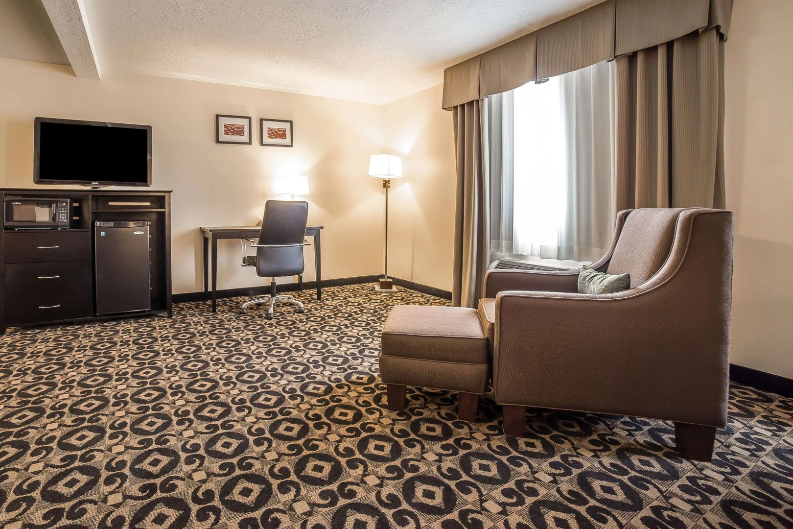 Comfort Inn Ballard-Roosevelt