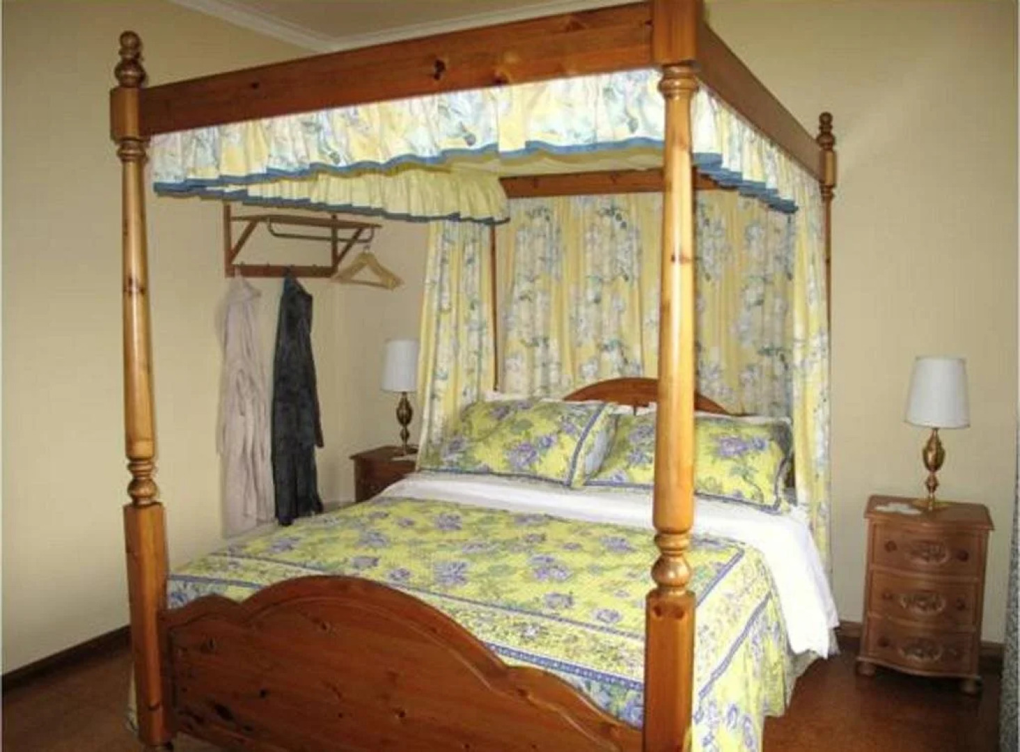 CASA CERES Bed & Breakfast