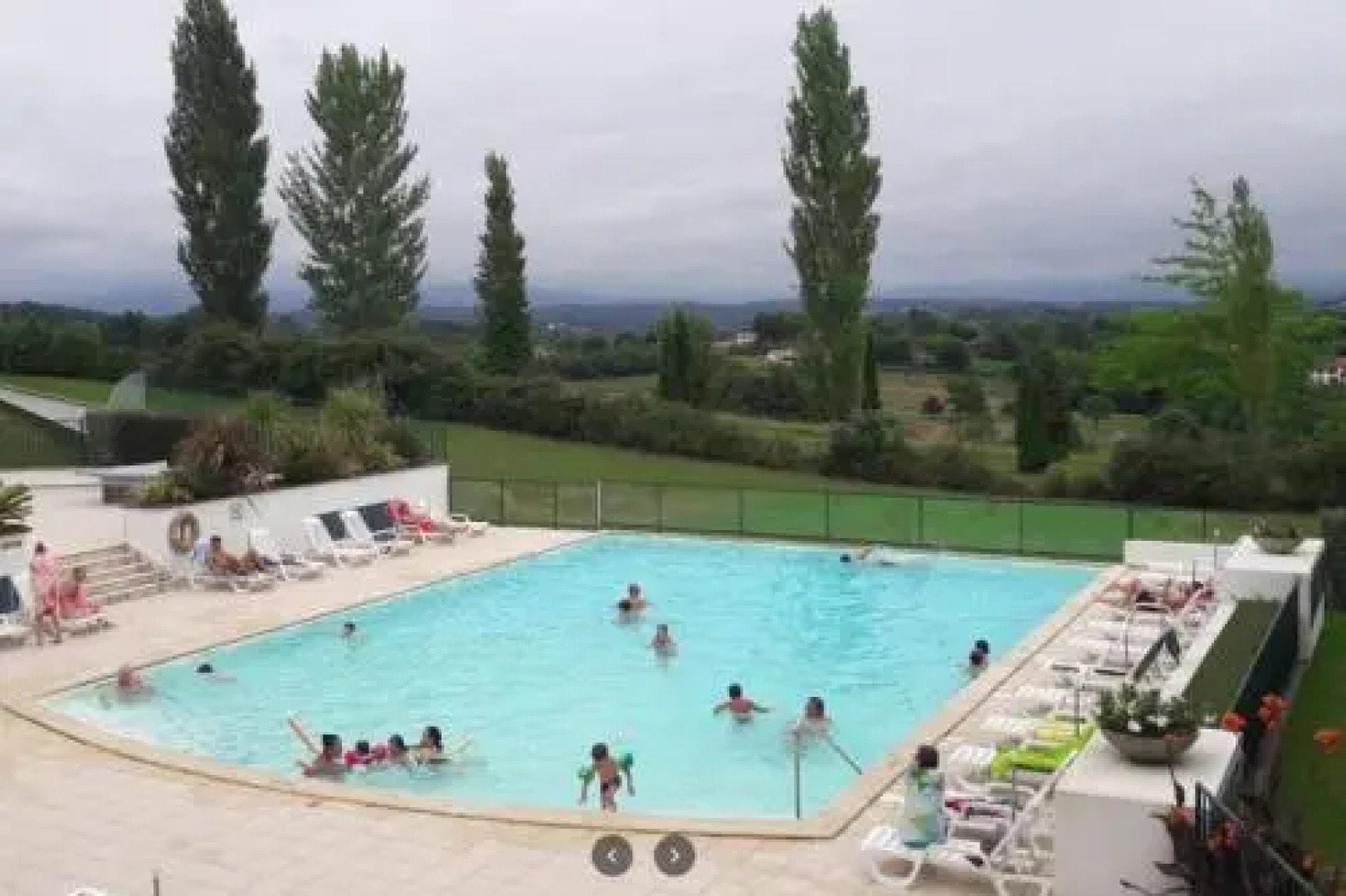 T1 Bis Avec Piscine Vue Golf Et Montagnes