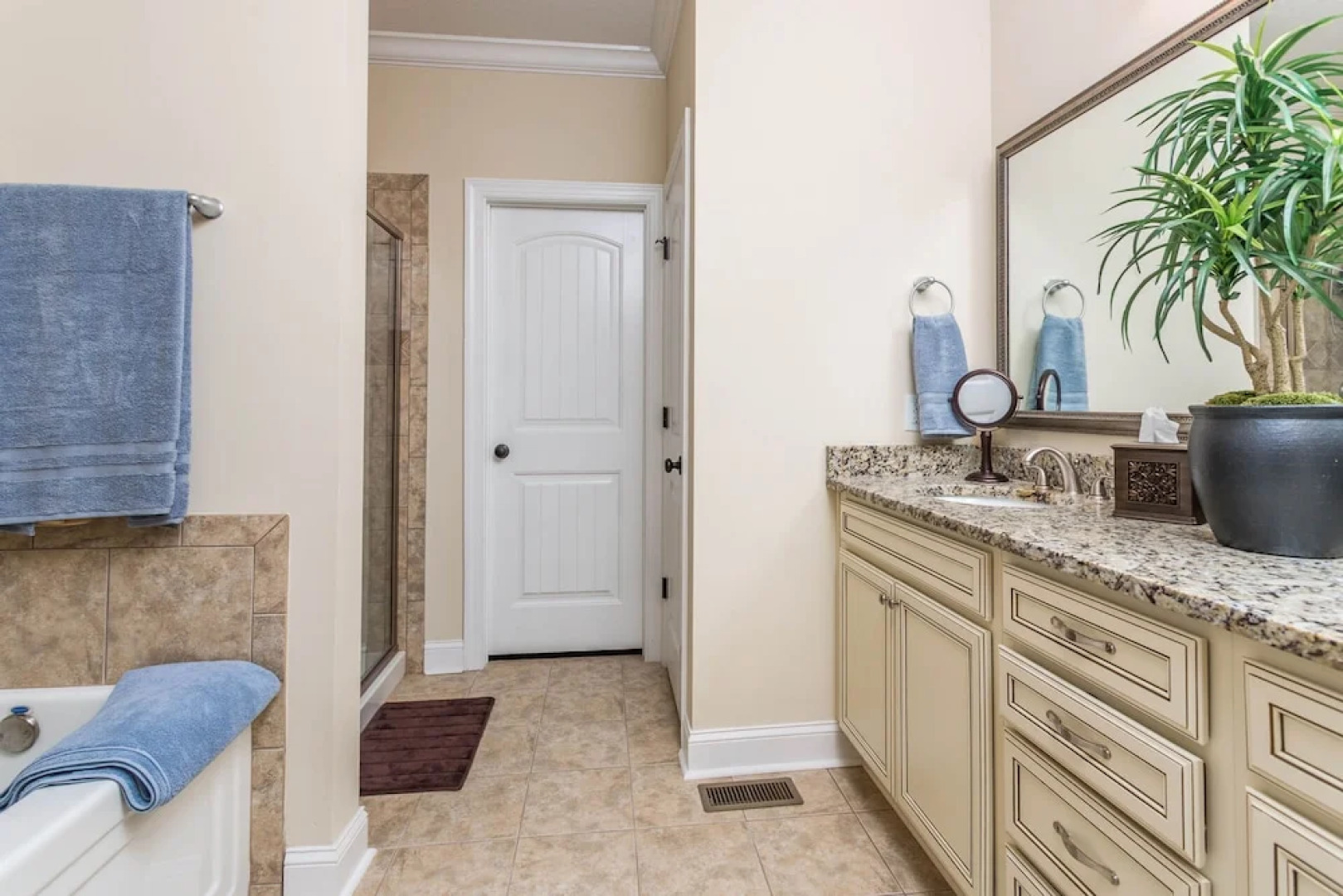 1106 Reserve Lane by Hodnett Cooper