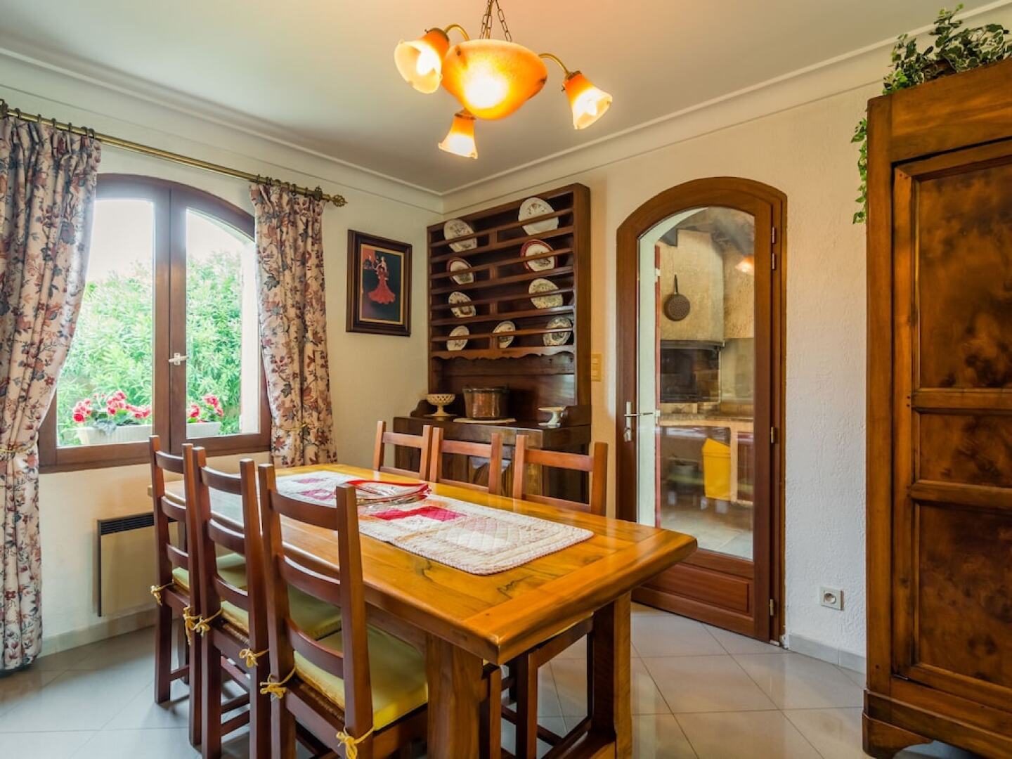 Villa, a True Paradise for the Children, With Private Swimming Pool and Large Grass Garden!