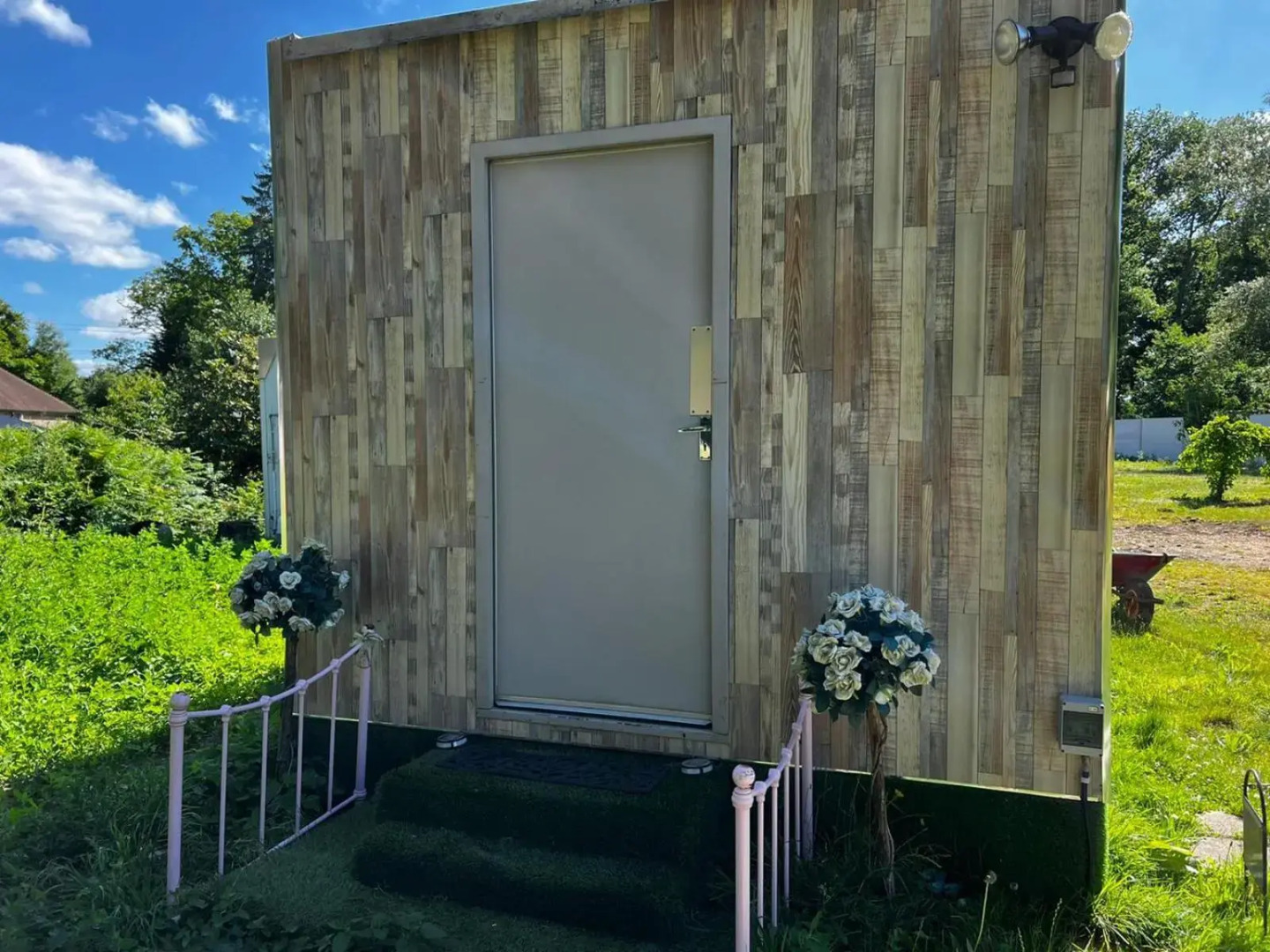 The Caduceus - Private Cabins