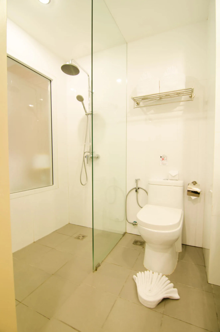 Mirage Express Patong Phuket Hotel