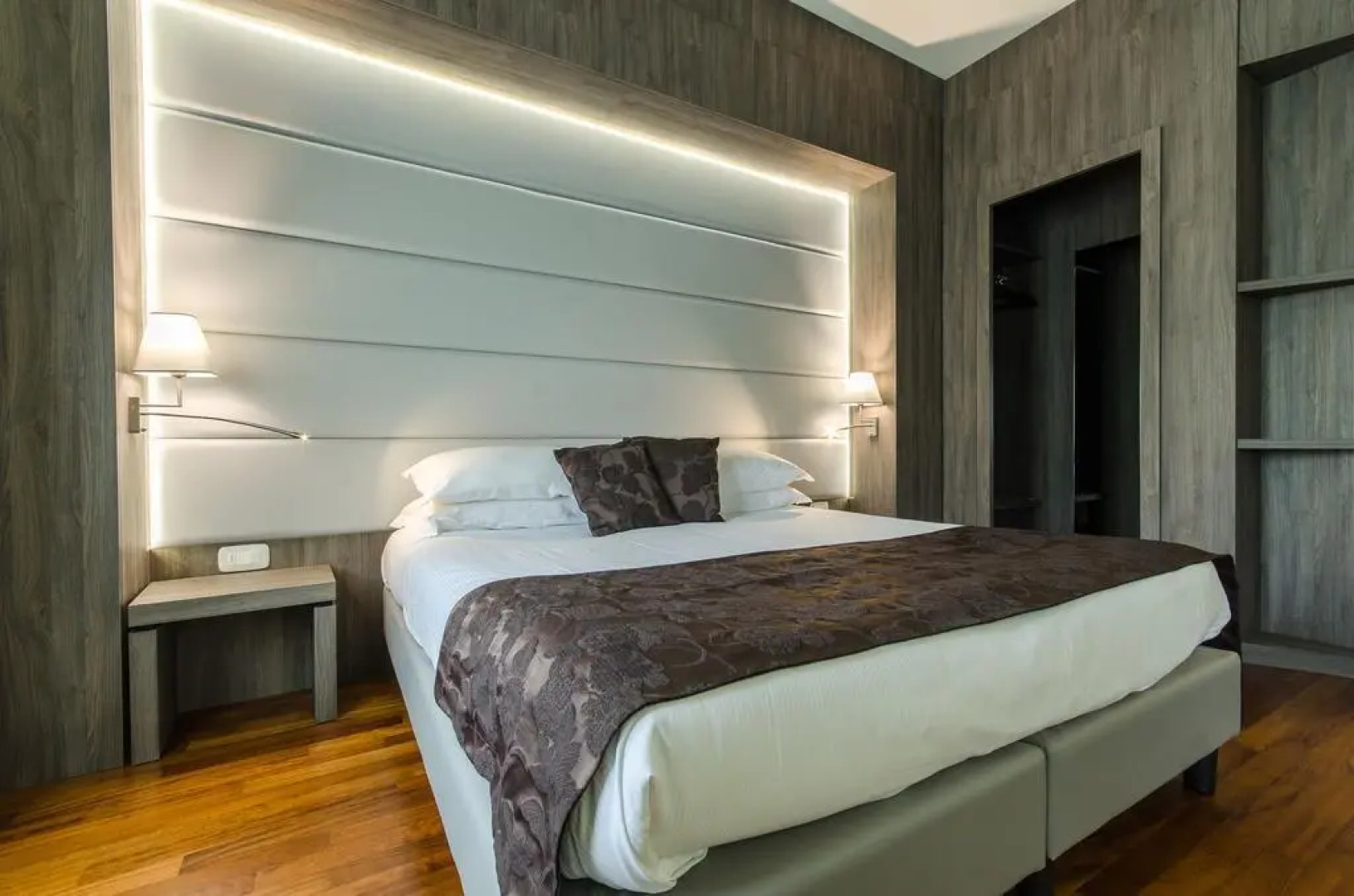 Hotel Santacroce Meeting