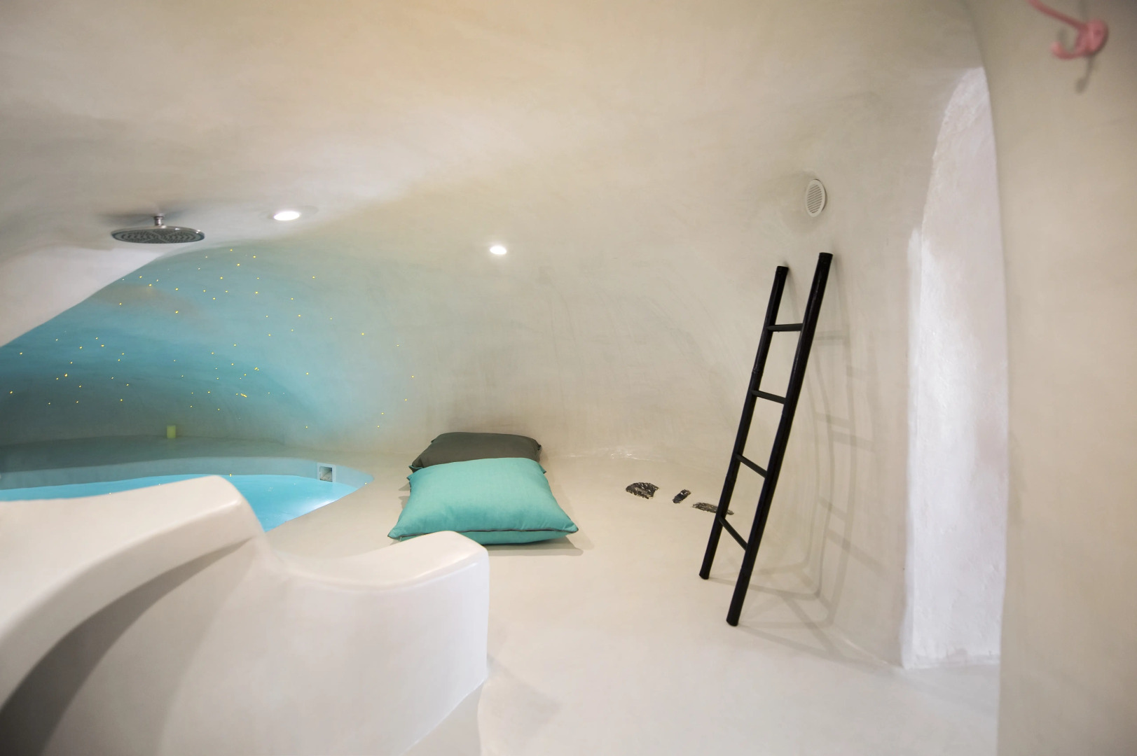 Sophia Luxury Suites