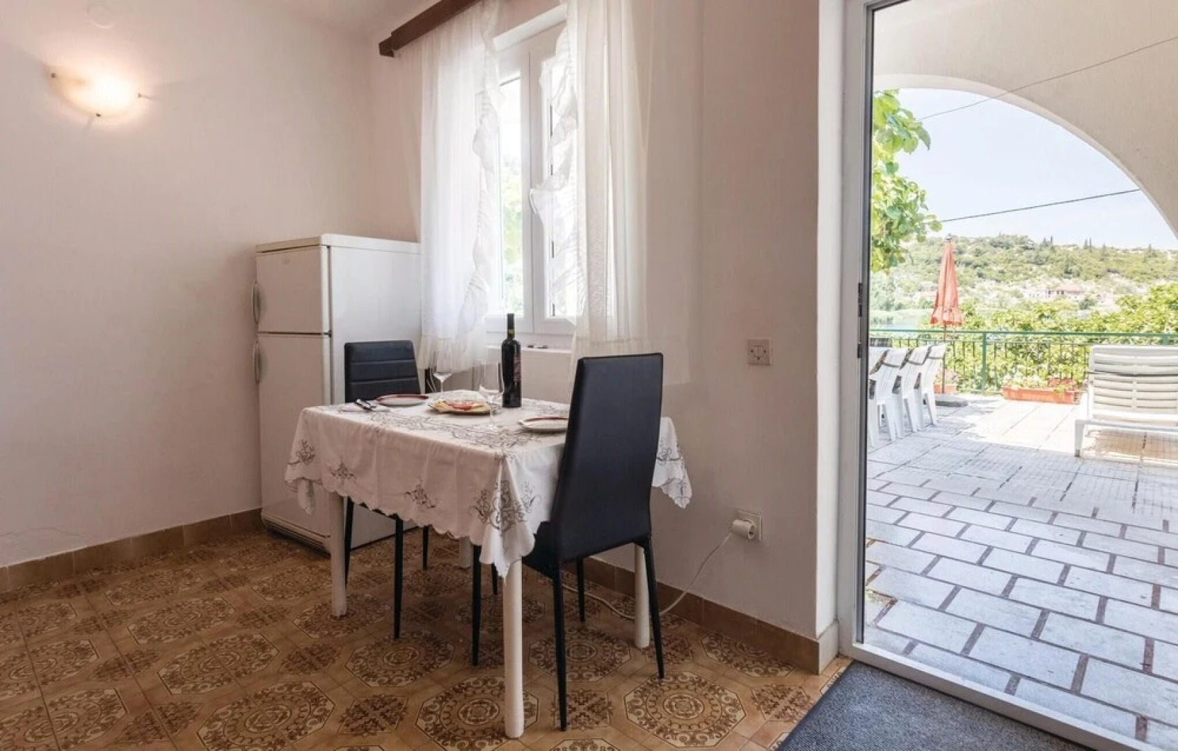 Awesome Home in Bacina With Wifi and 2 Bedrooms