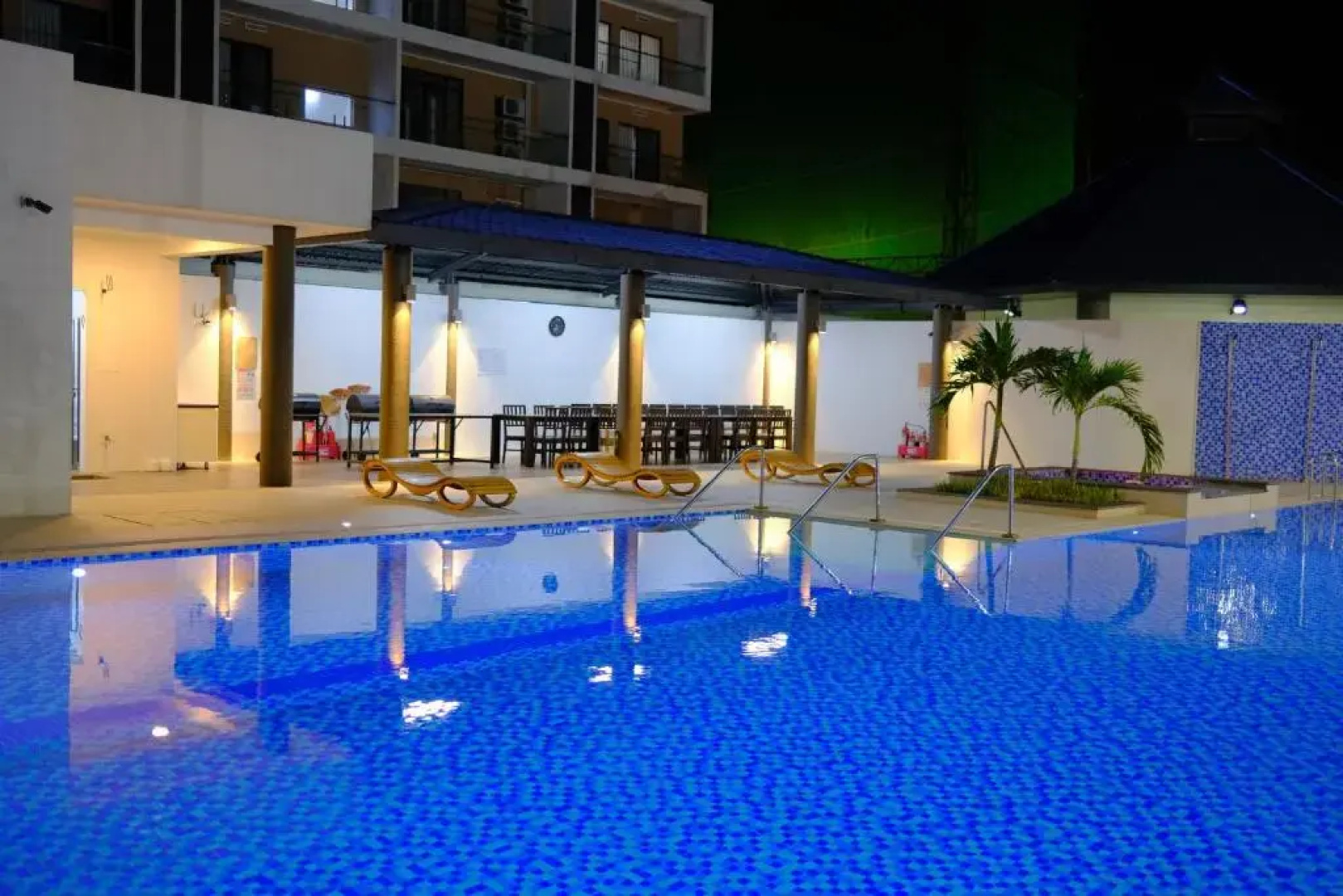 Famille Ha Nam Hotel